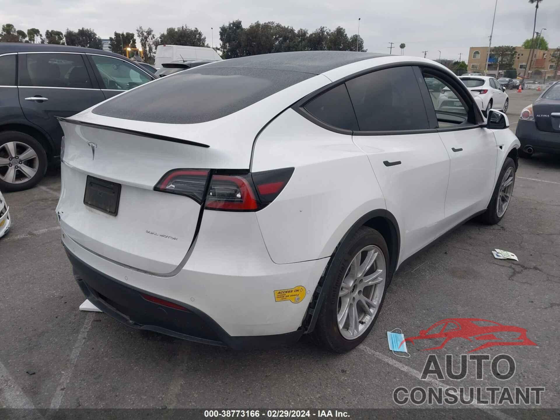 TESLA MODEL Y 2022 - 7SAYGDEE9NF369607