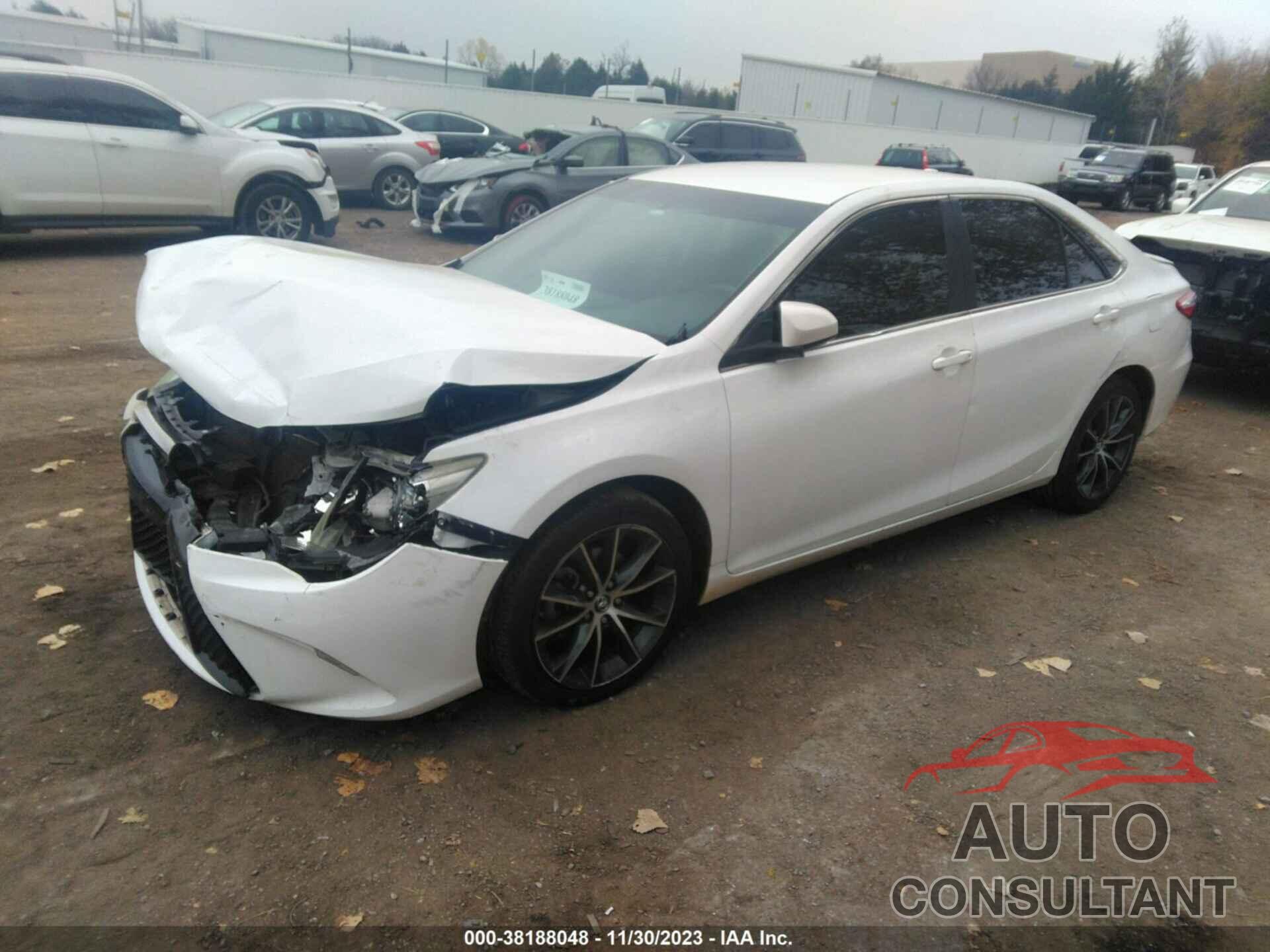 TOYOTA CAMRY 2016 - 4T1BF1FK2GU183597