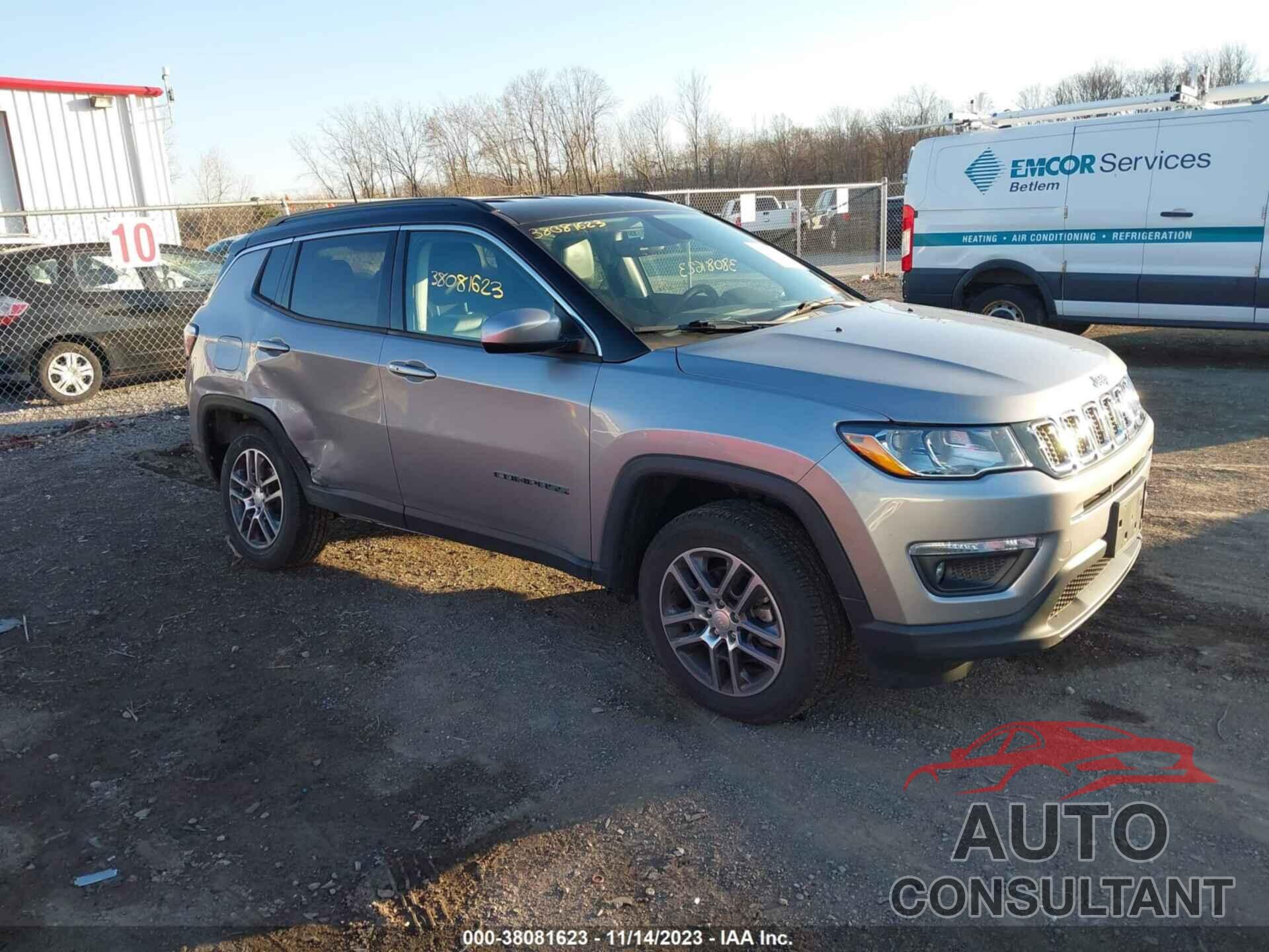 JEEP COMPASS 2018 - 3C4NJDBB7JT259503