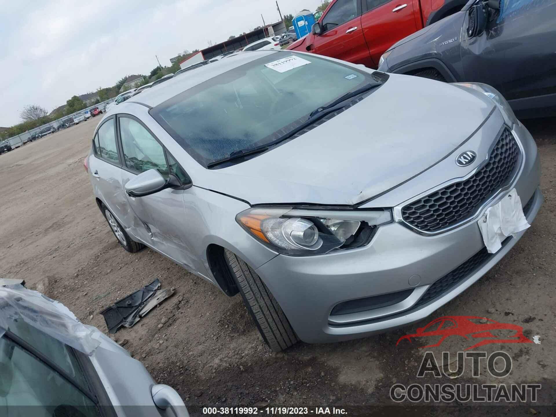 KIA FORTE 2016 - KNAFK4A60G5540361