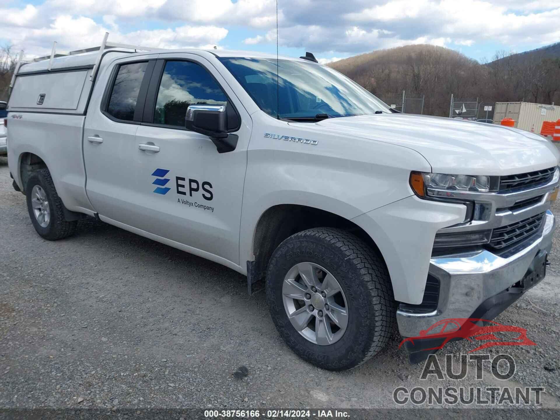 CHEVROLET SILVERADO 1500 2021 - 1GCRYDED9MZ263480