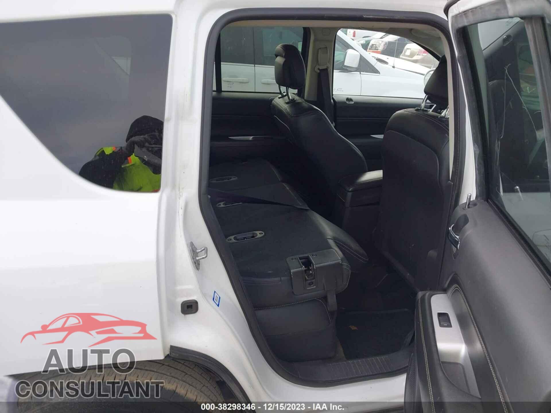 JEEP COMPASS 2017 - 1C4NJCEA9HD115075