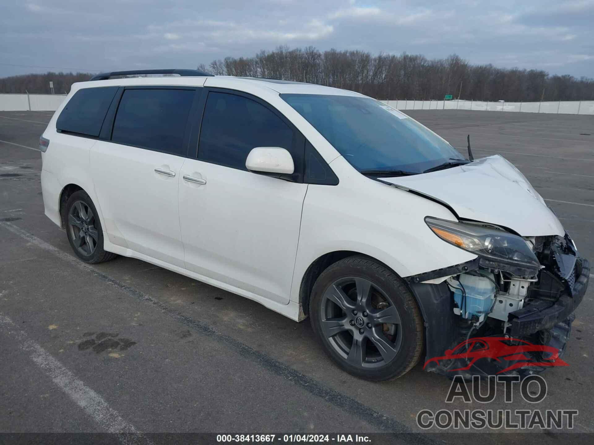 TOYOTA SIENNA 2018 - 5TDXZ3DC6JS938562