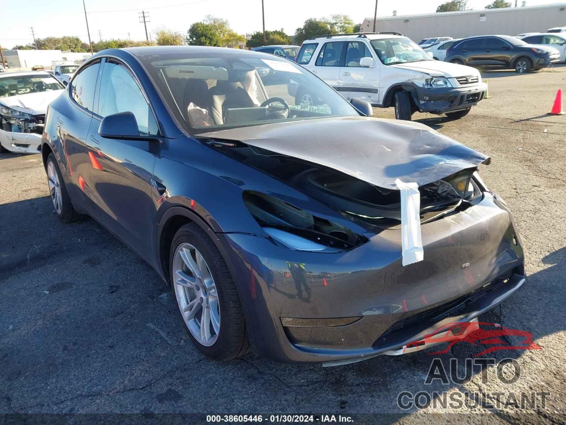 TESLA MODEL Y 2023 - 7SAYGDEE9PF929533