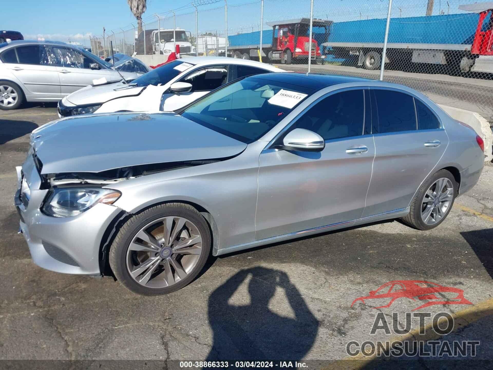 MERCEDES-BENZ C 300 2016 - 55SWF4JB5GU171305