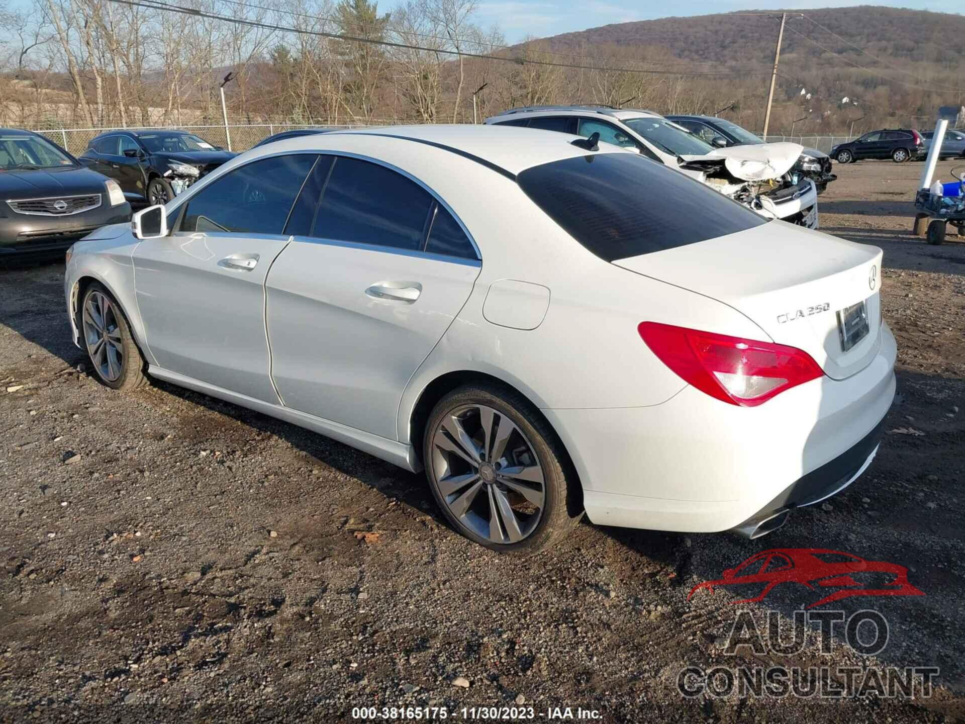 MERCEDES-BENZ CLA 250 2016 - WDDSJ4EB5GN312583