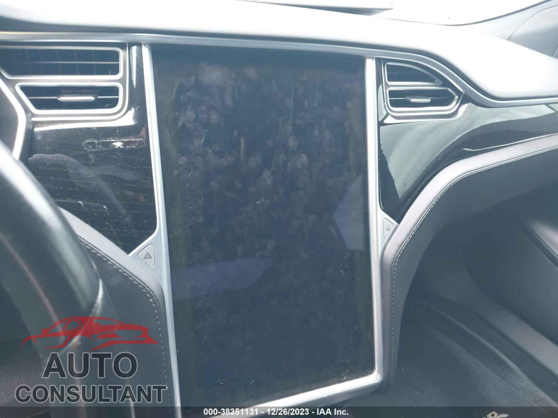 TESLA MODEL S 2018 - 5YJSA1E21JF244877