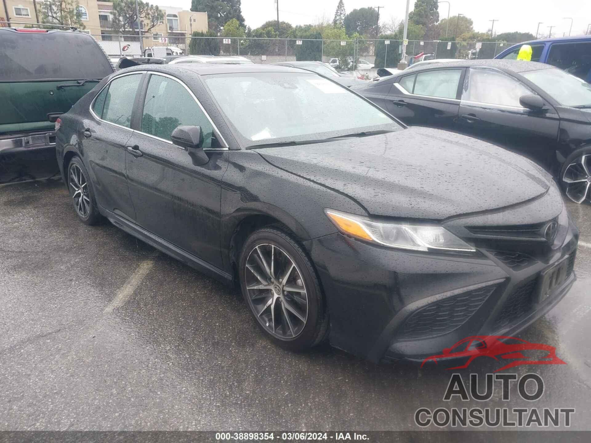 TOYOTA CAMRY 2021 - 4T1S11AK4MU468075