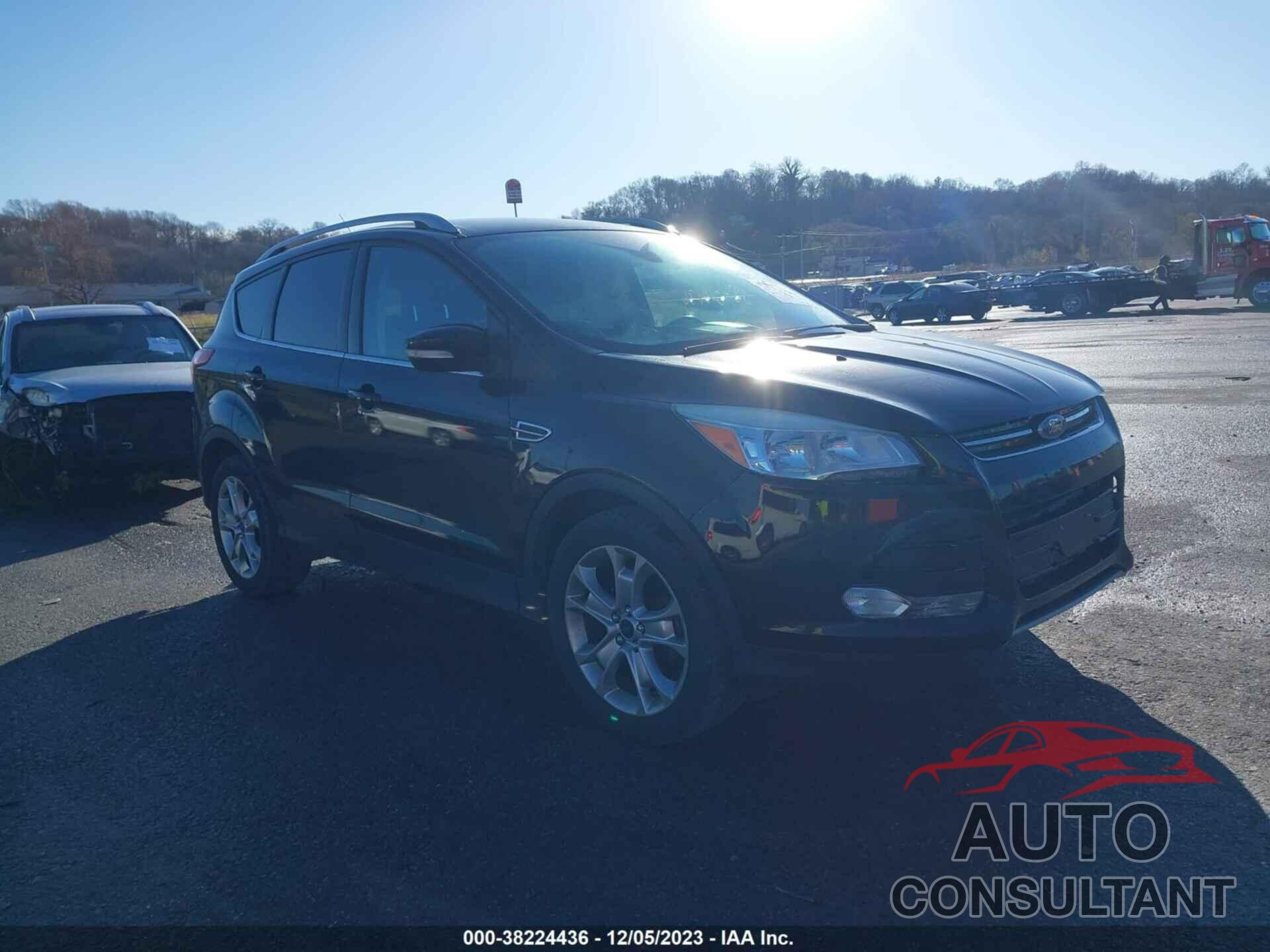 FORD ESCAPE 2016 - 1FMCU0JX0GUA93291