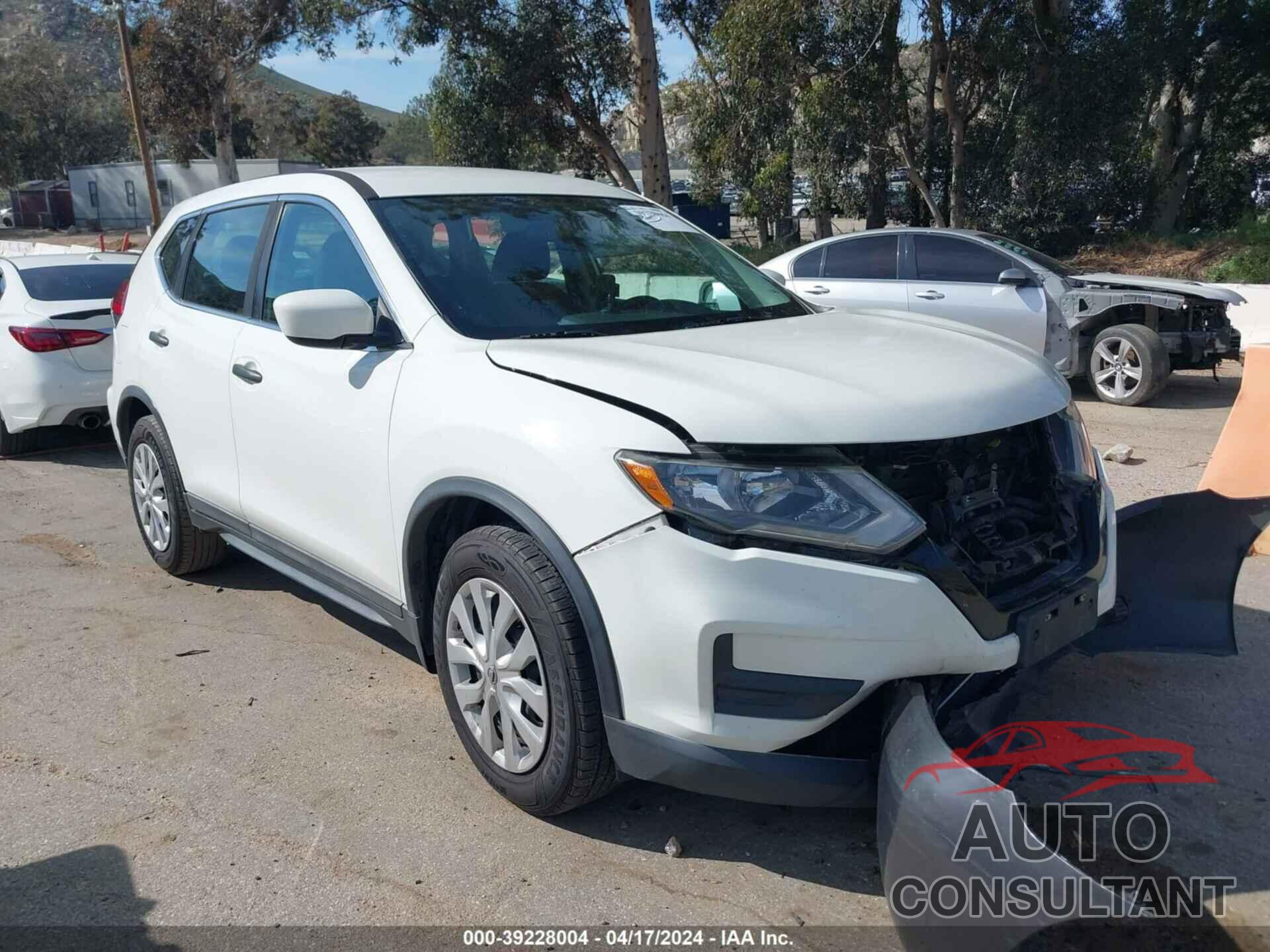 NISSAN ROGUE 2017 - 5N1AT2MT4HC843779