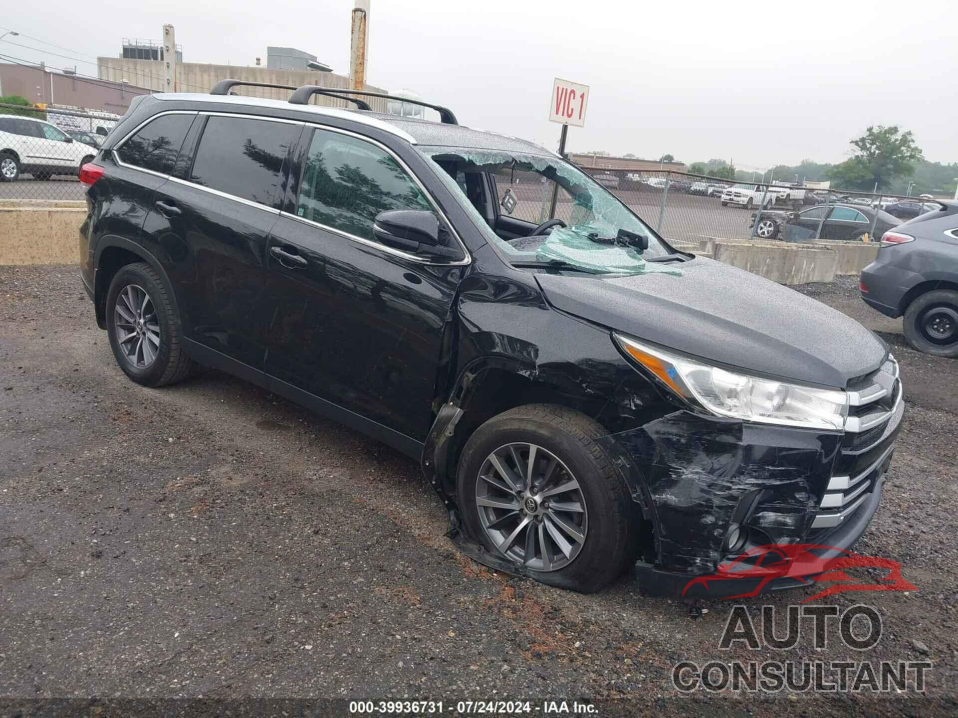 TOYOTA HIGHLANDER 2019 - 5TDJZRFH8KS972960