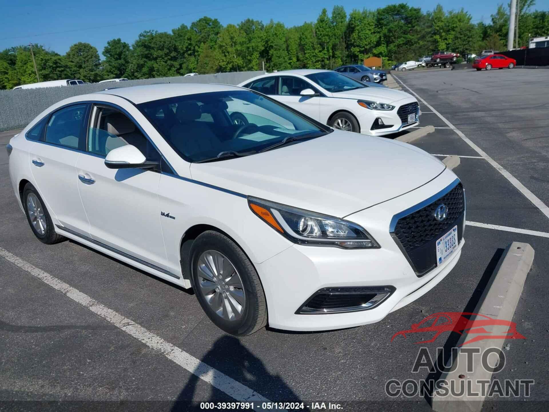 HYUNDAI SONATA 2016 - KMHE24L19GA037236