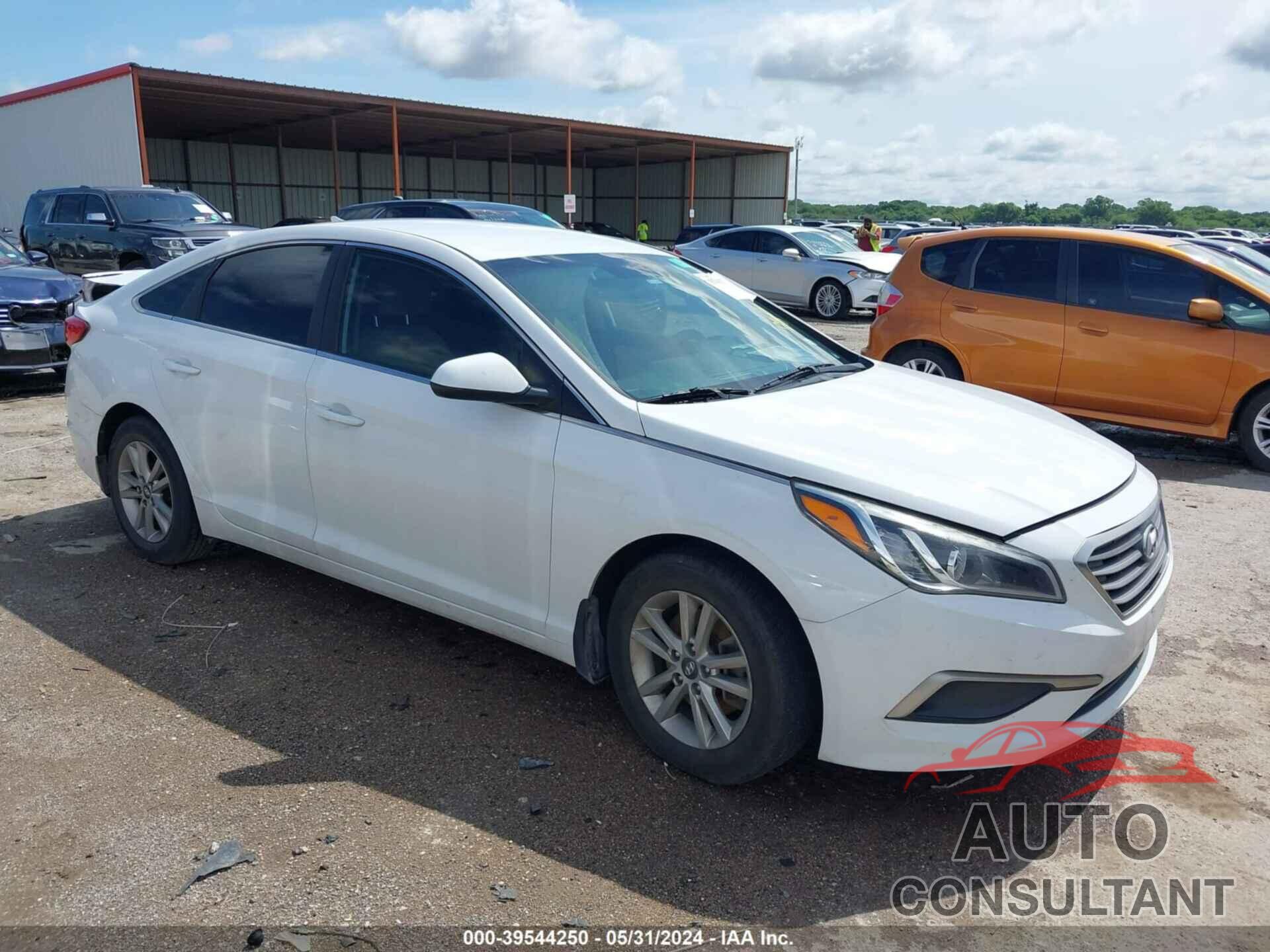 HYUNDAI SONATA 2017 - 5NPE24AF2HH461550