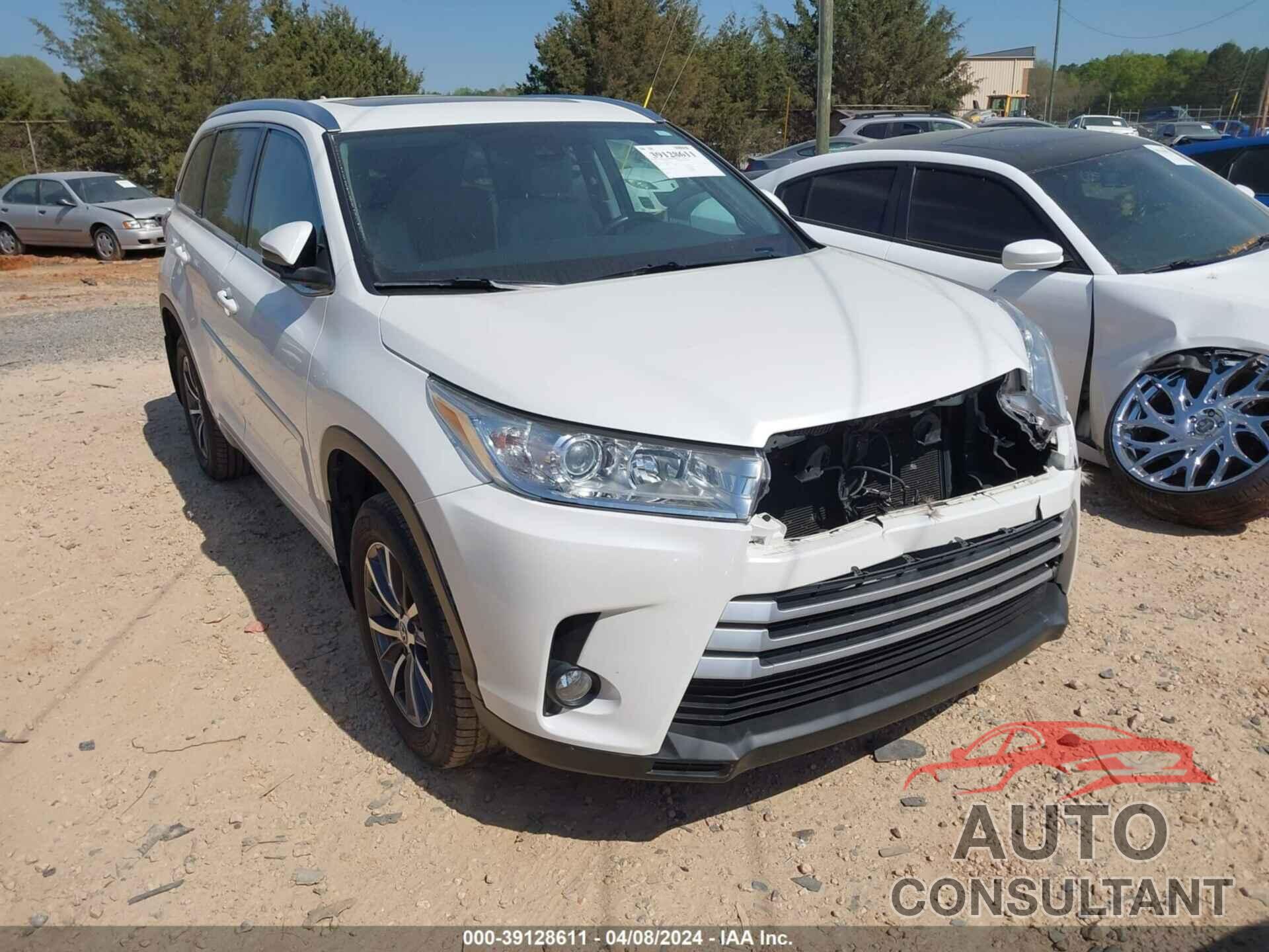 TOYOTA HIGHLANDER 2017 - 5TDJZRFH2HS436028