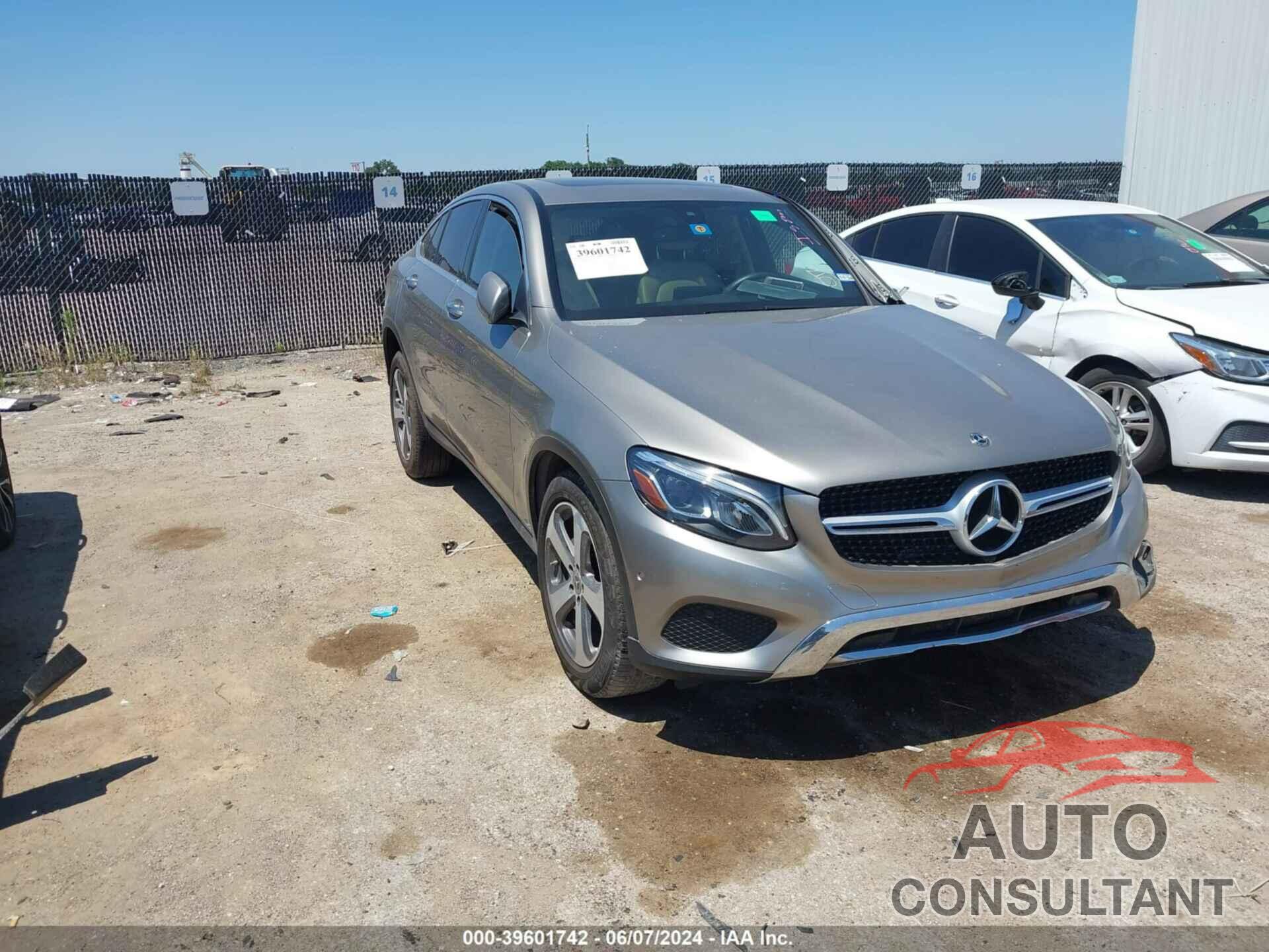 MERCEDES-BENZ GLC 300 COUPE 2019 - WDC0J4KB9KF559169