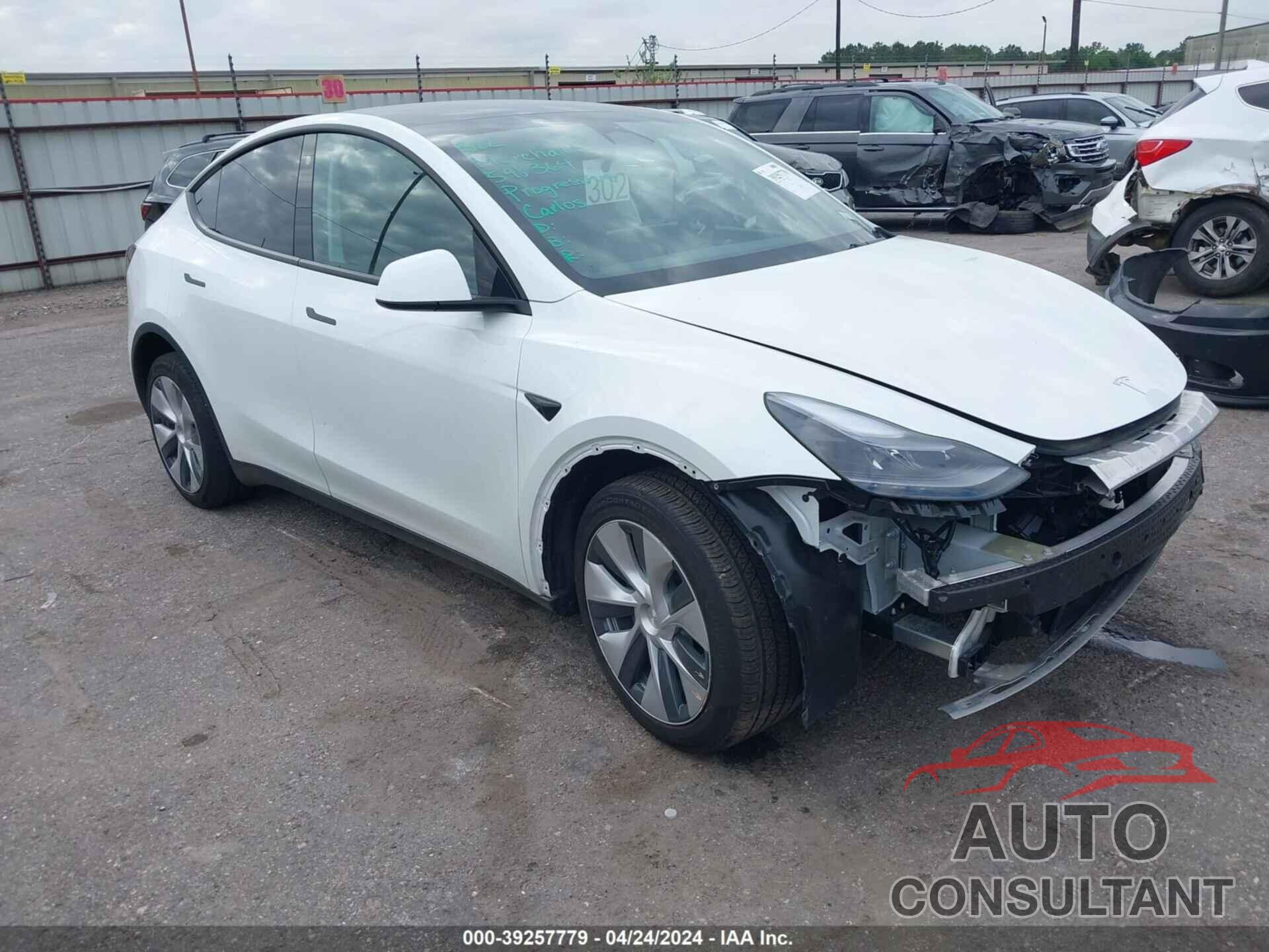 TESLA MODEL Y 2023 - 7SAYGAEE1PF598364