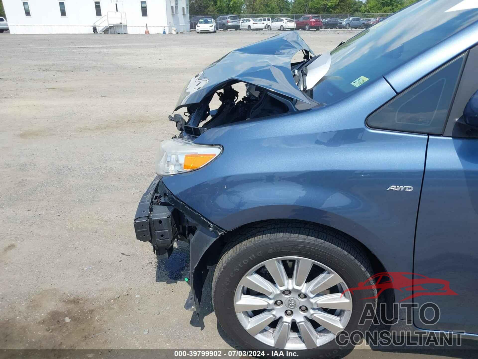 TOYOTA SIENNA 2017 - 5TDDZ3DC8HS173318