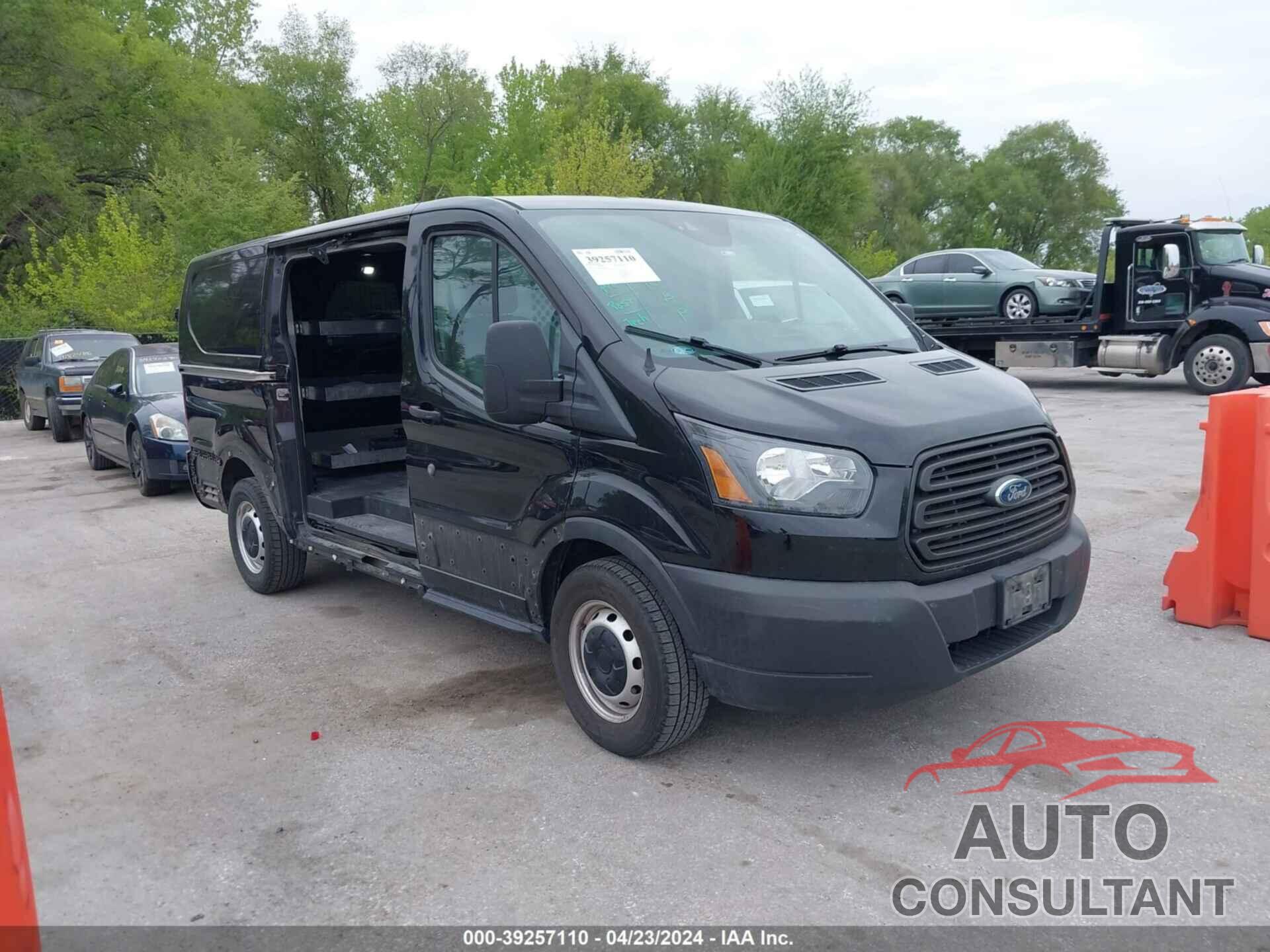 FORD TRANSIT-150 2019 - 1FTYE1YM8KKA80267