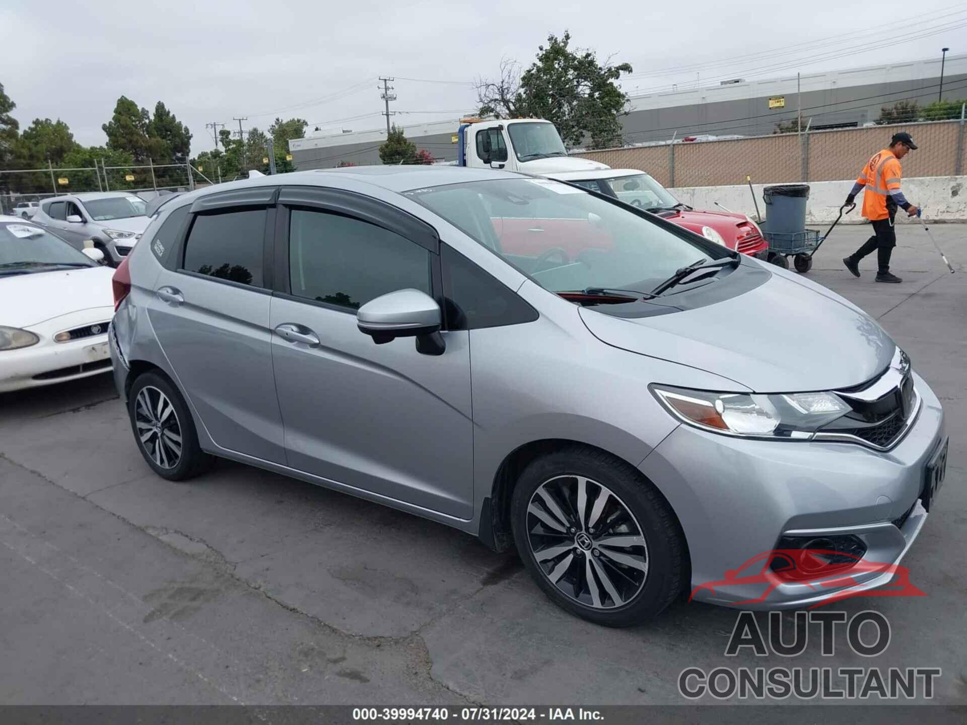 HONDA FIT 2018 - 3HGGK5H87JM729533