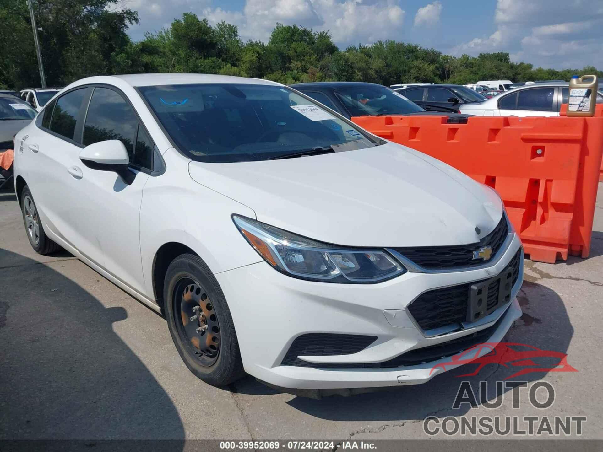 CHEVROLET CRUZE 2018 - 1G1BC5SM7J7159421