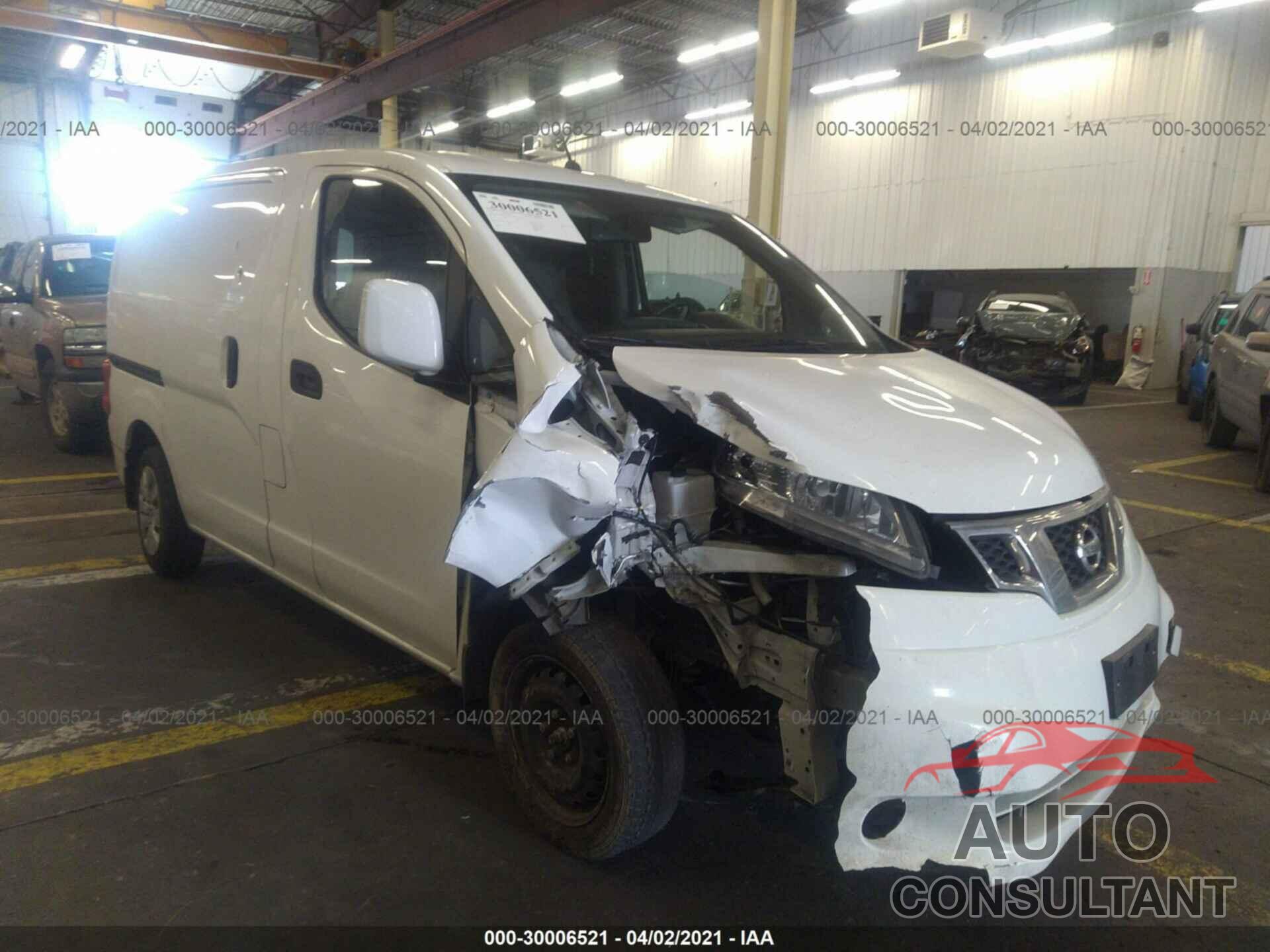 NISSAN NV200 COMPACT CARGO 2017 - 3N6CM0KN3HK714796