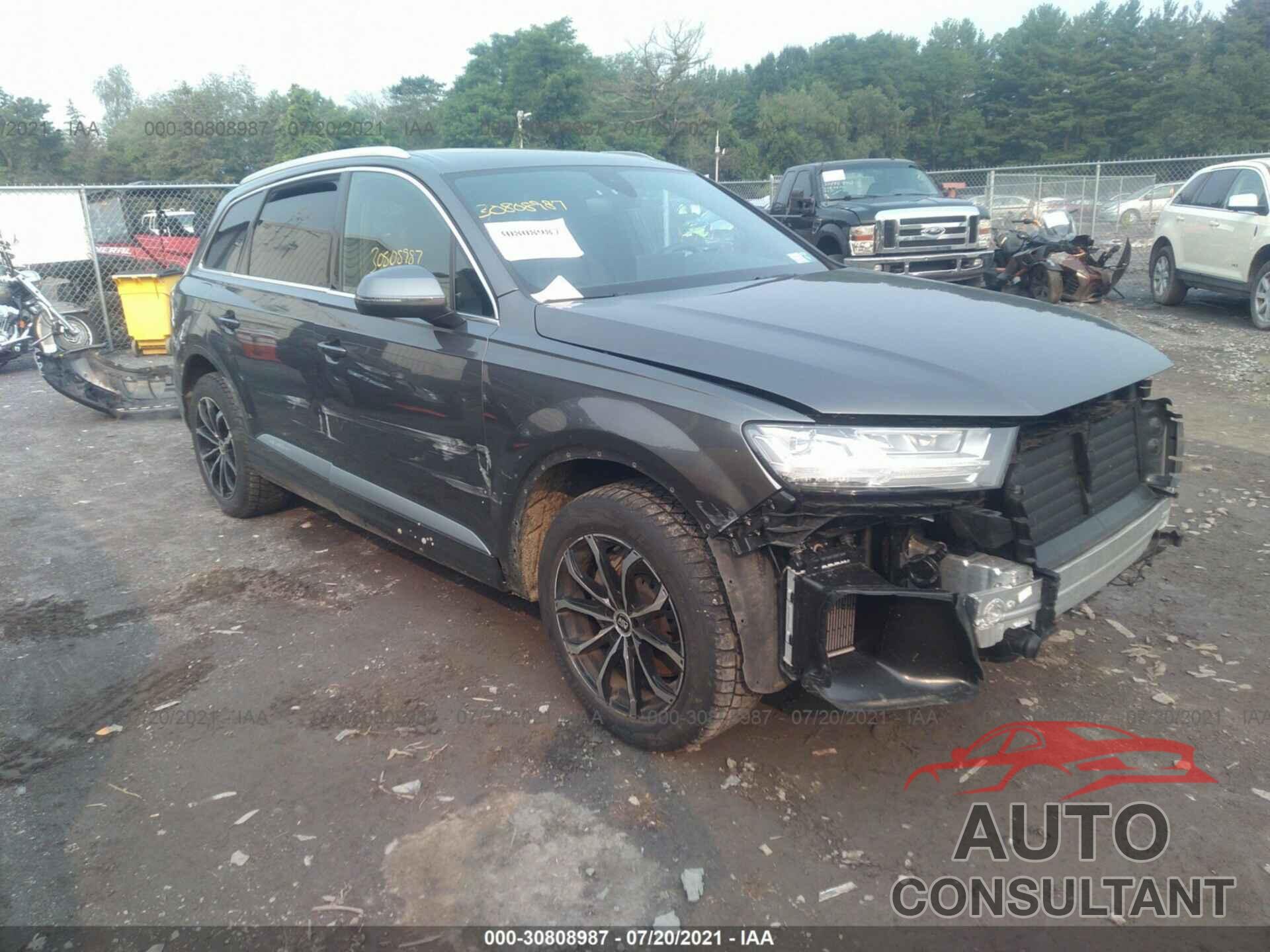 AUDI Q7 2019 - WA1LAAF71KD032885