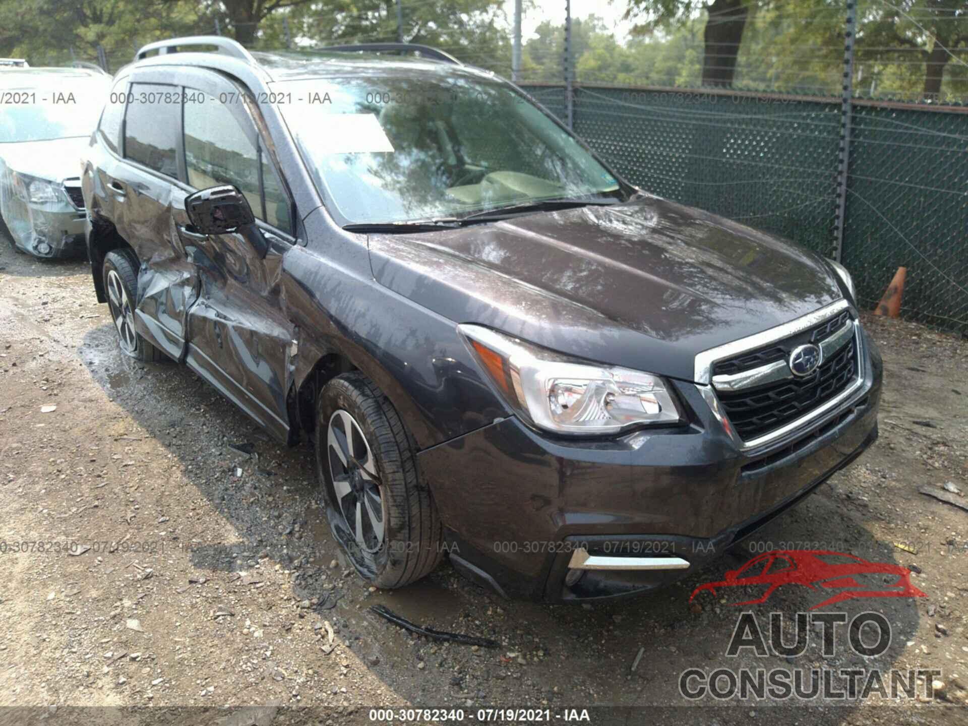 SUBARU FORESTER 2017 - JF2SJAGC1HH514076