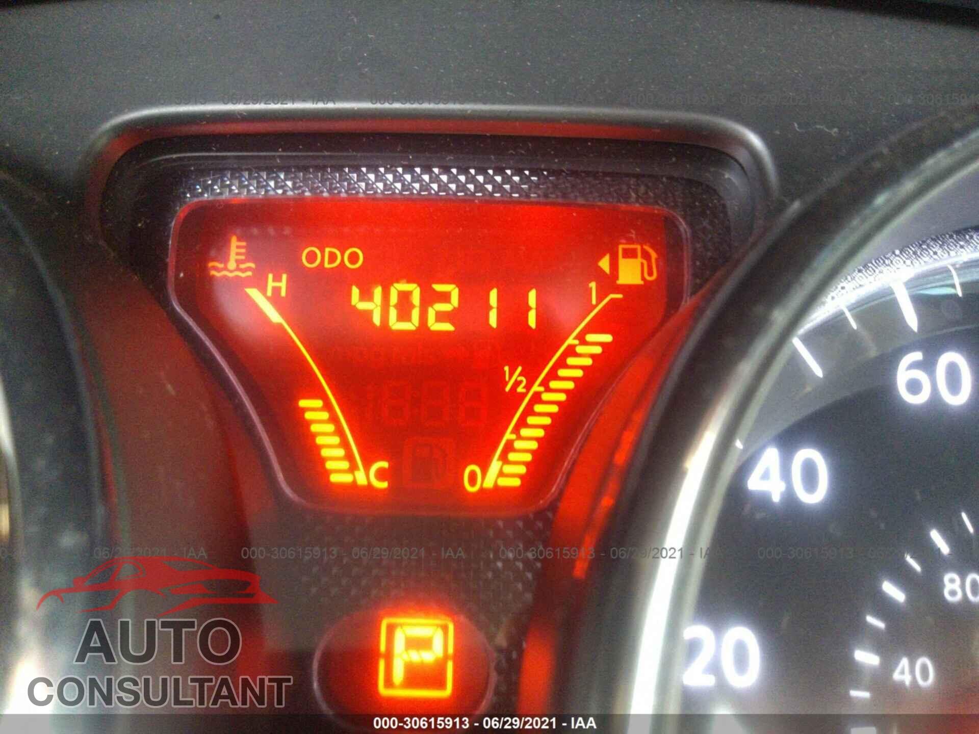 NISSAN VERSA NOTE 2017 - 3N1CE2CP9HL376457