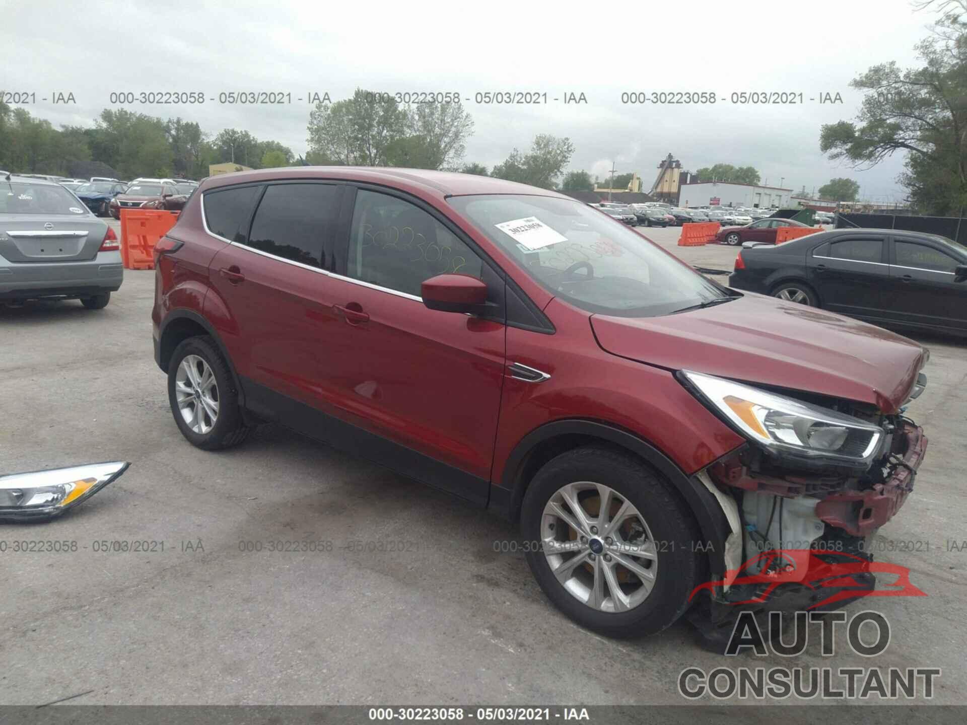 FORD ESCAPE 2019 - 1FMCU9G94KUB83324