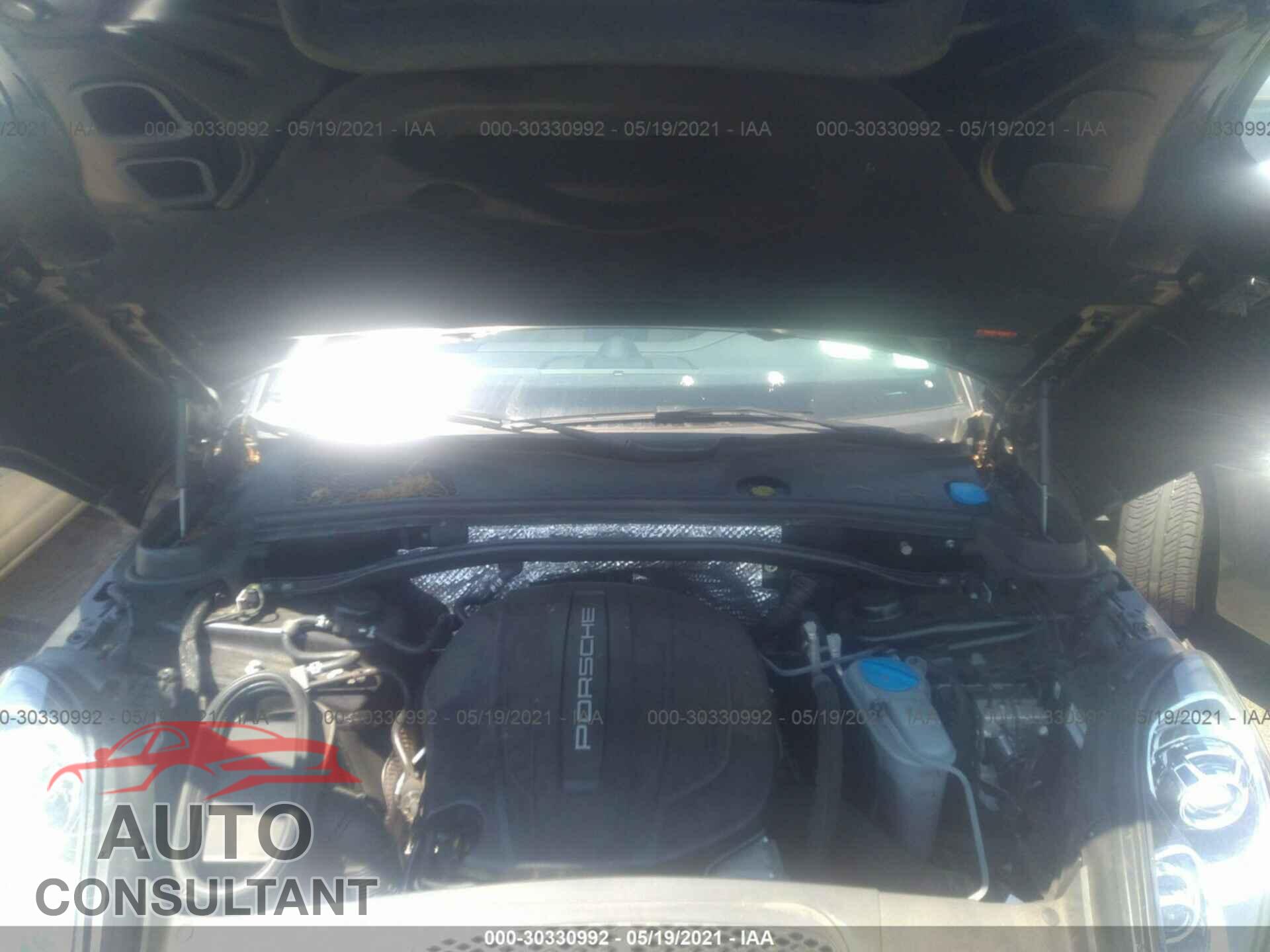 PORSCHE MACAN 2018 - WP1AA2A54JLB13732