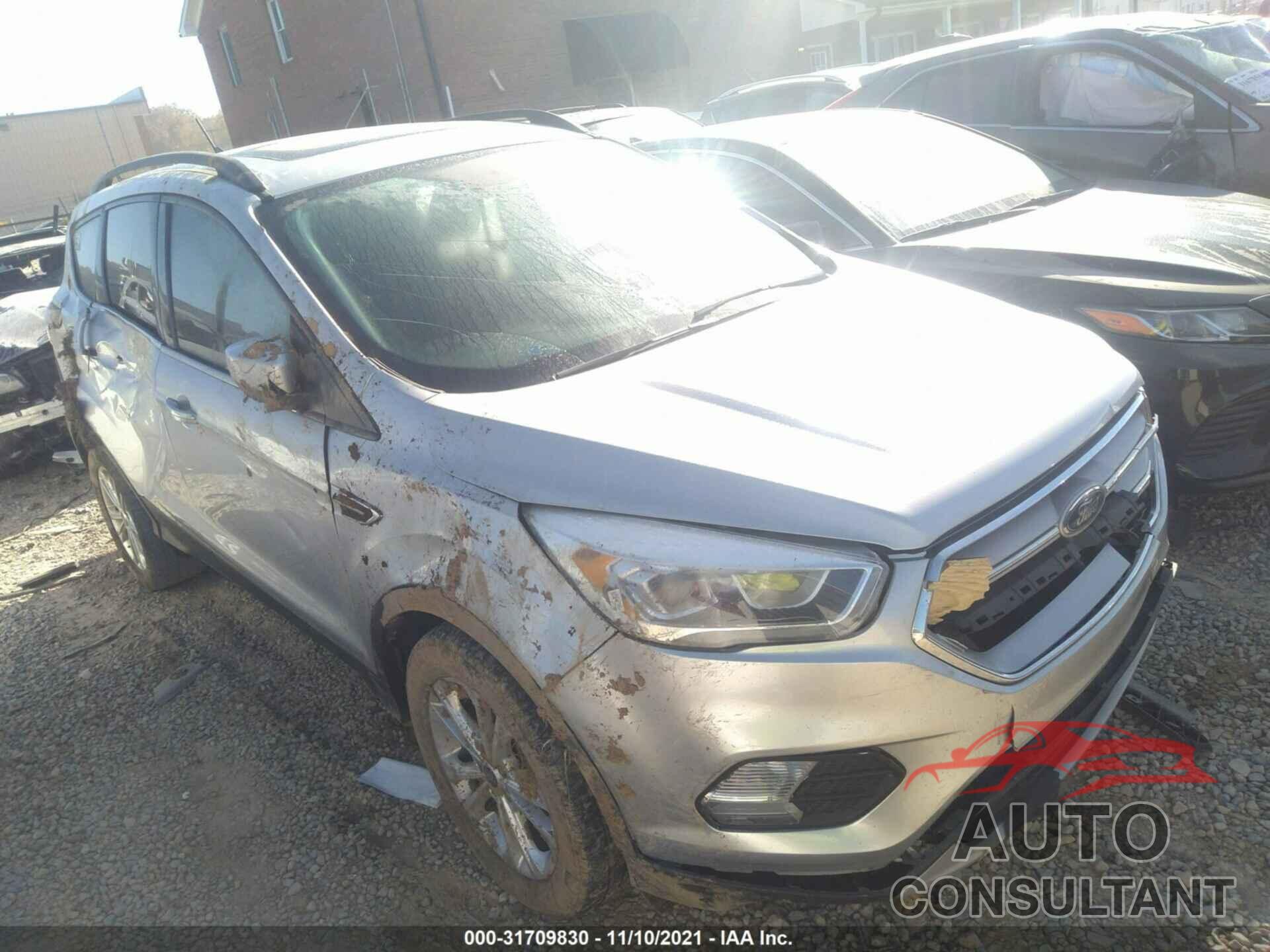 FORD ESCAPE 2018 - 1FMCU9HD8JUB35701