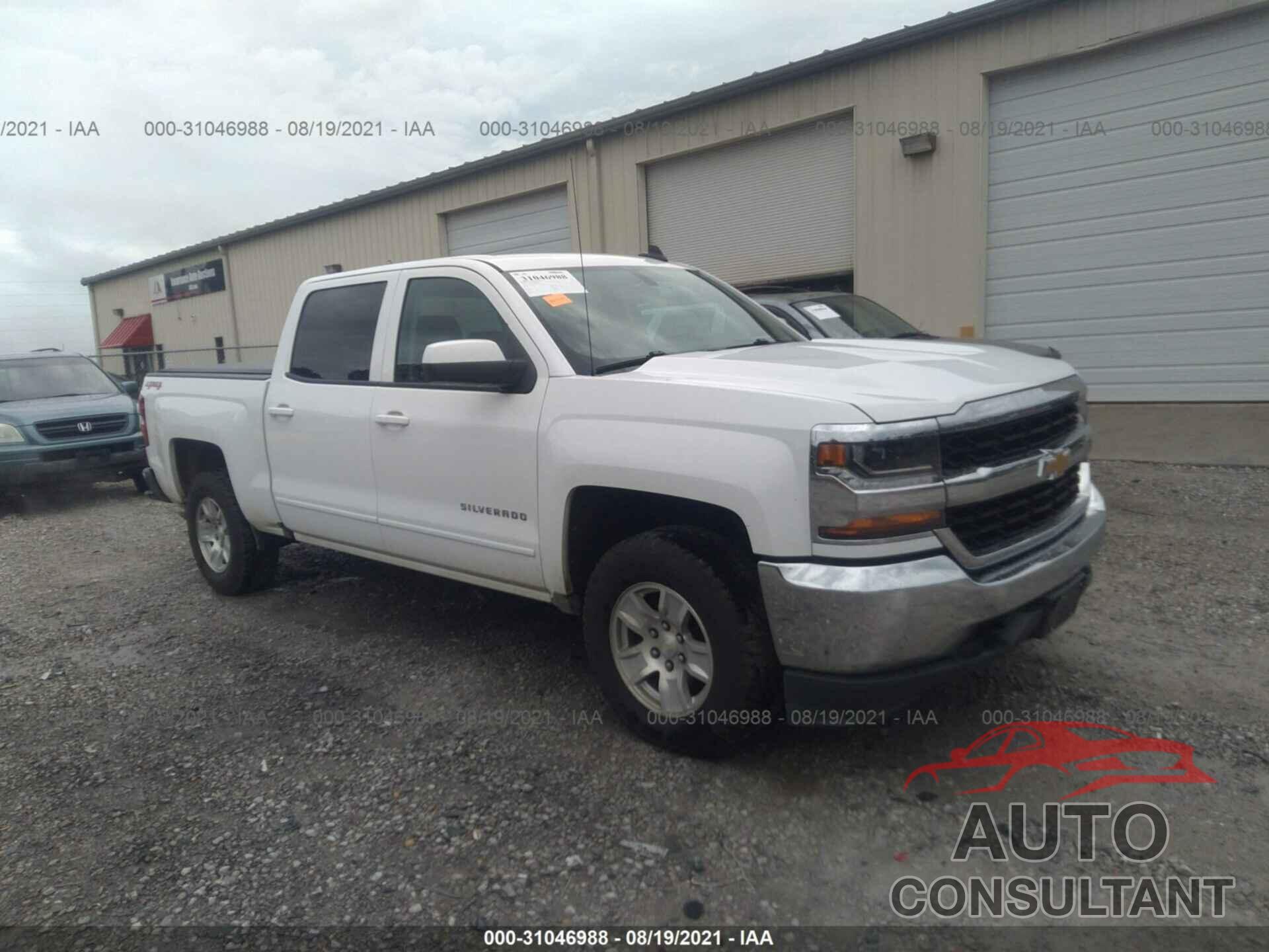 CHEVROLET SILVERADO 1500 2018 - 3GCUKREC6JG359918