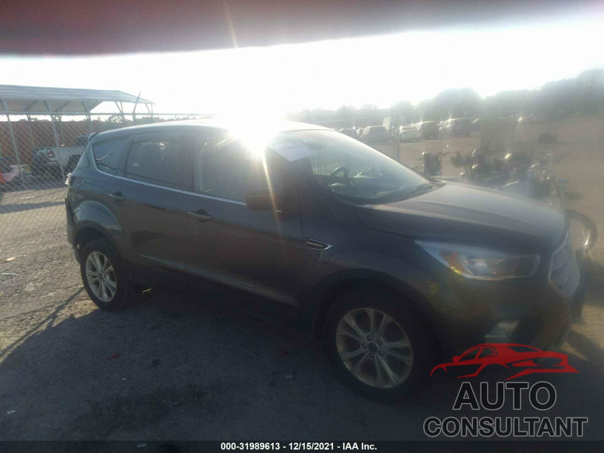FORD ESCAPE 2017 - 1FMCU0GD0HUC12147