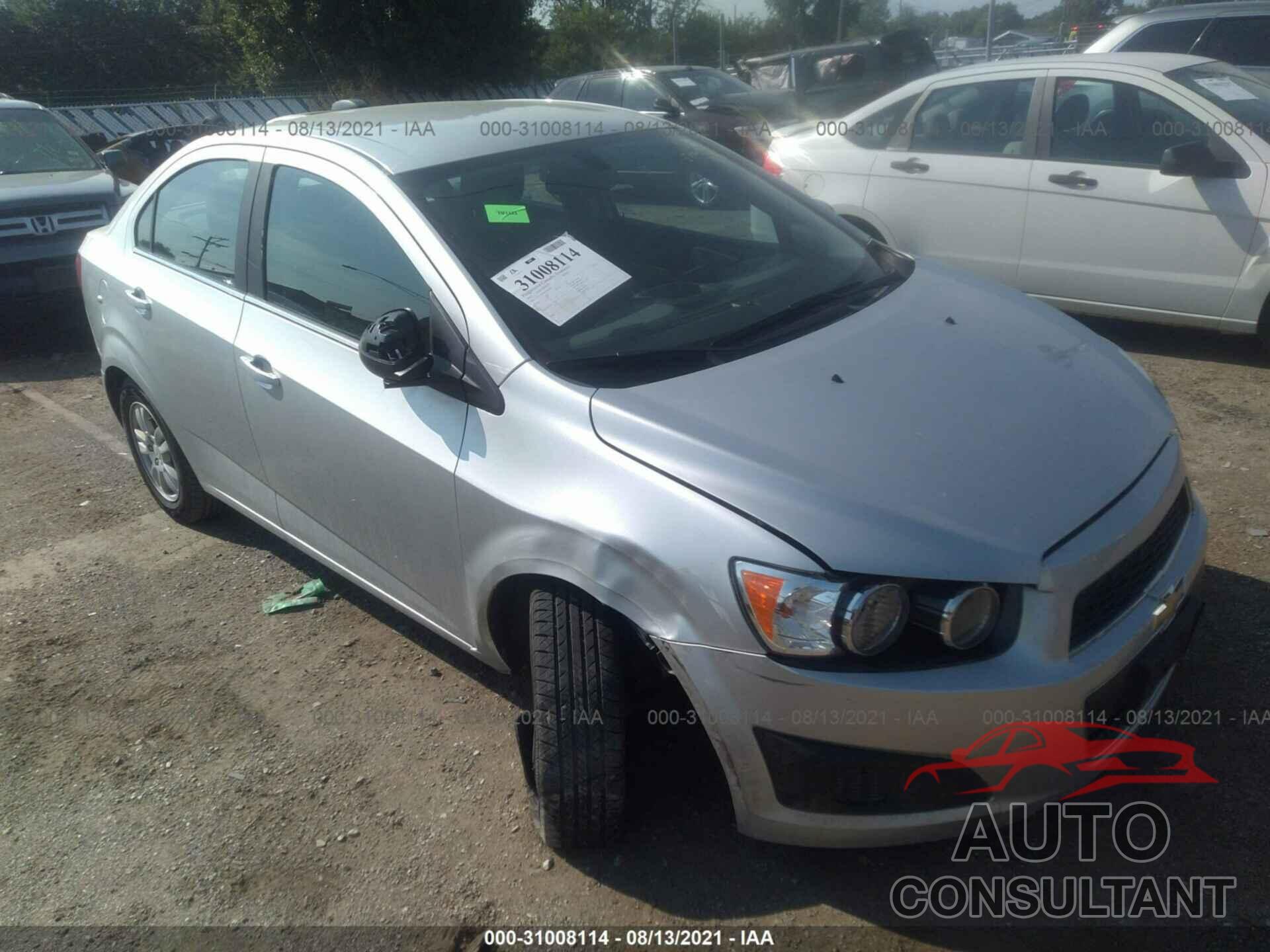 CHEVROLET SONIC 2016 - 1G1JC5SH6G4185453