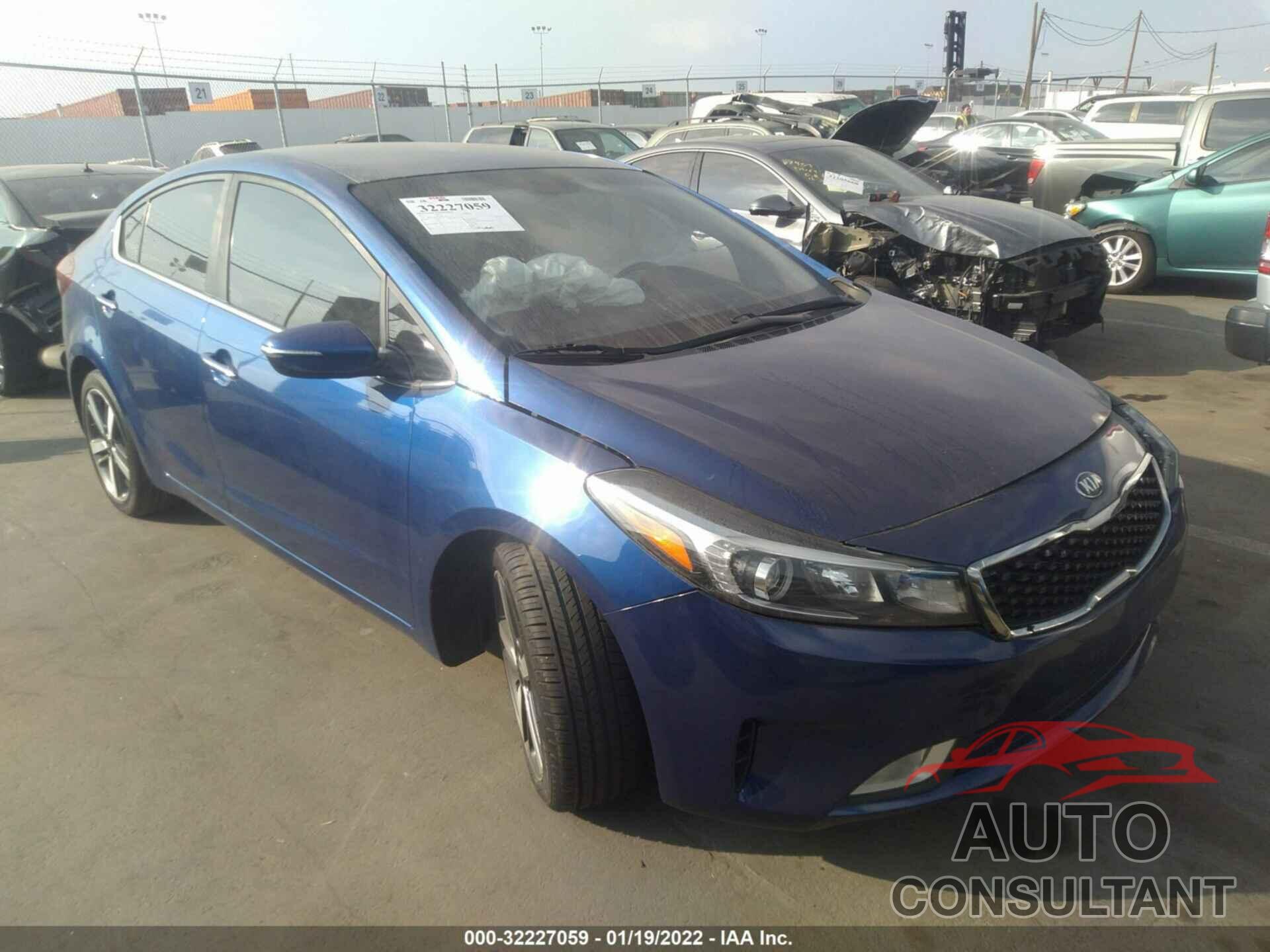 KIA FORTE 2017 - 3KPFL4A83HE005564