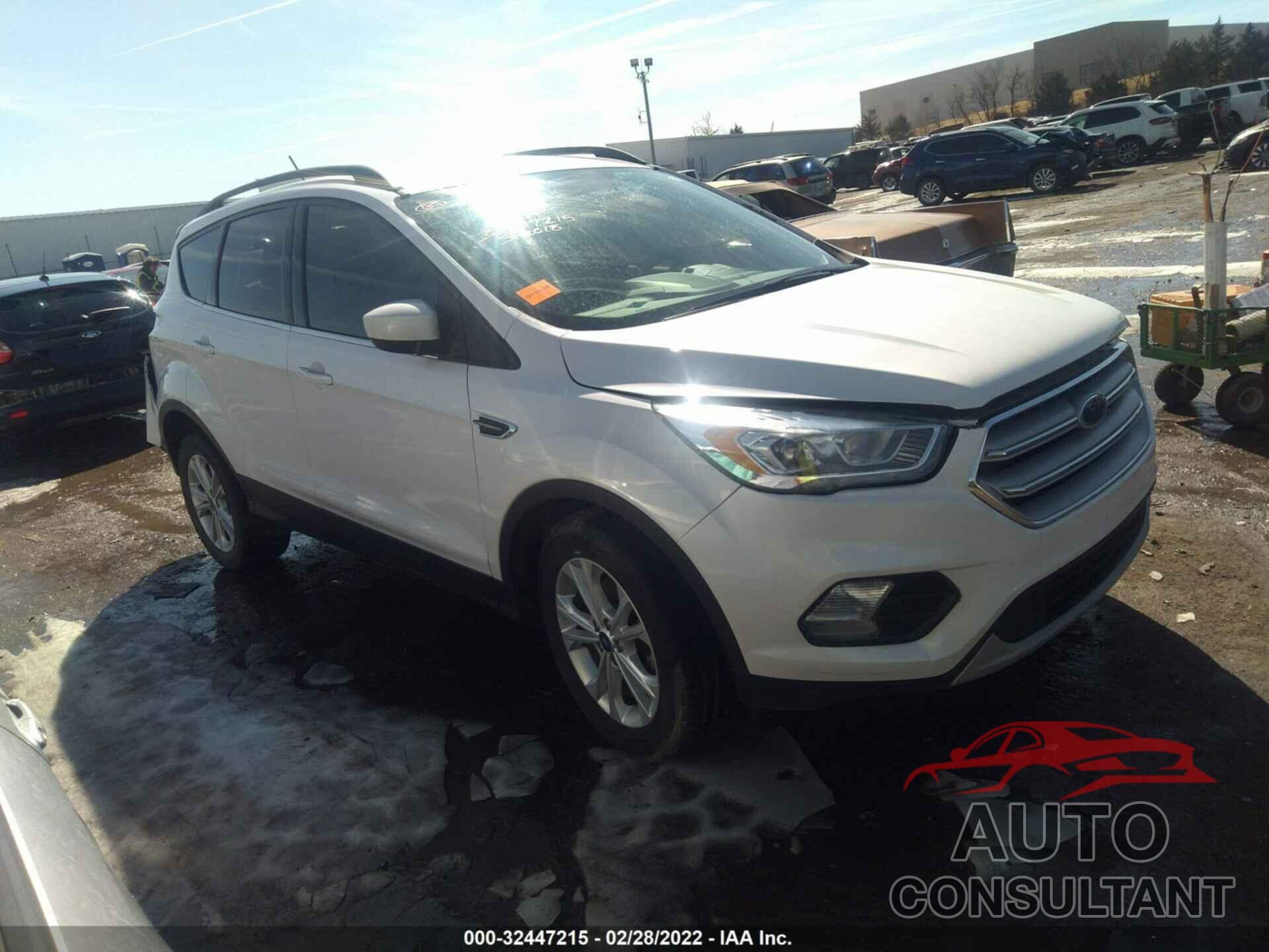 FORD ESCAPE 2018 - 1FMCU0HD2JUA41809