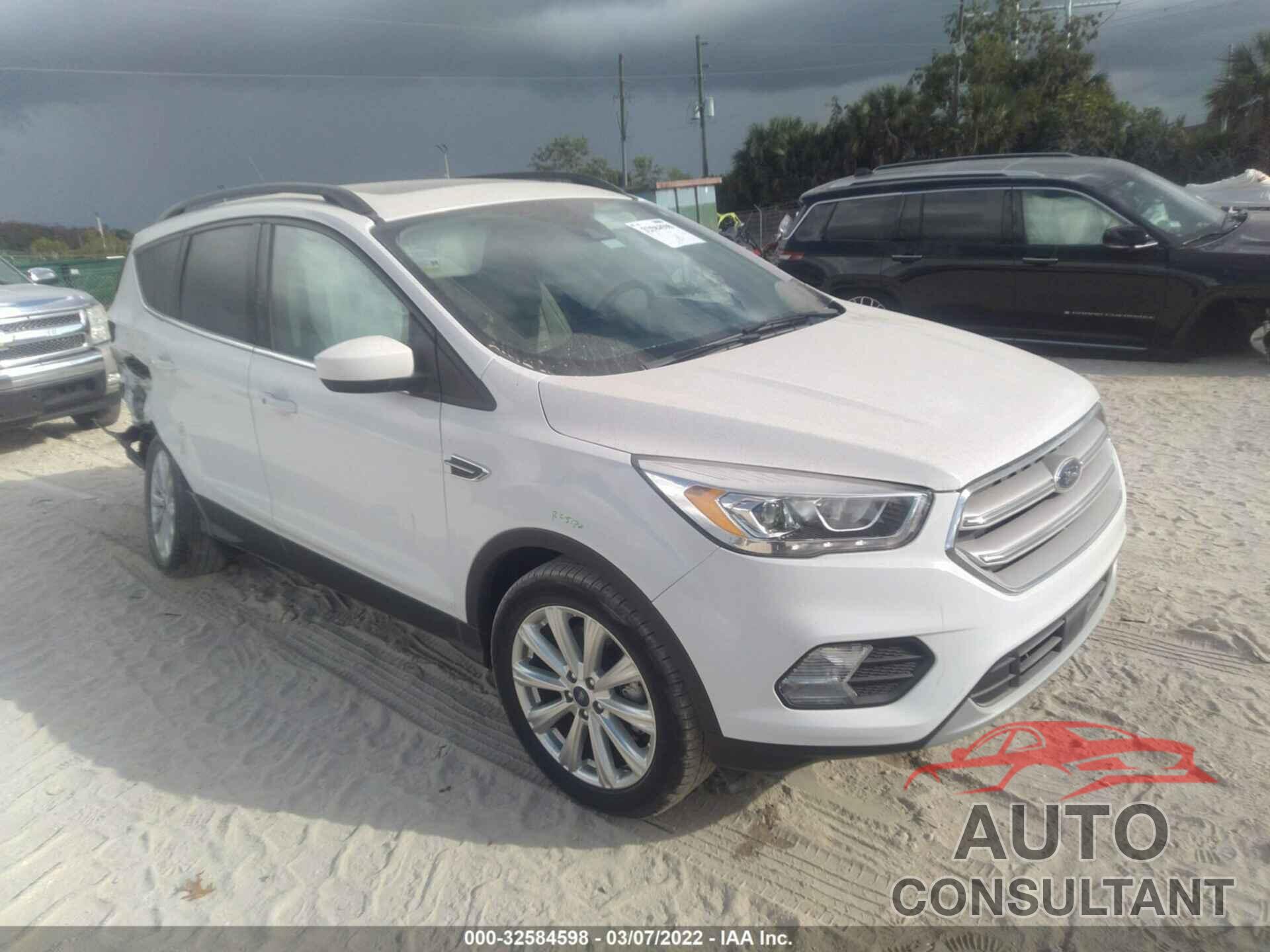 FORD ESCAPE 2019 - 1FMCU9HD0KUC51184