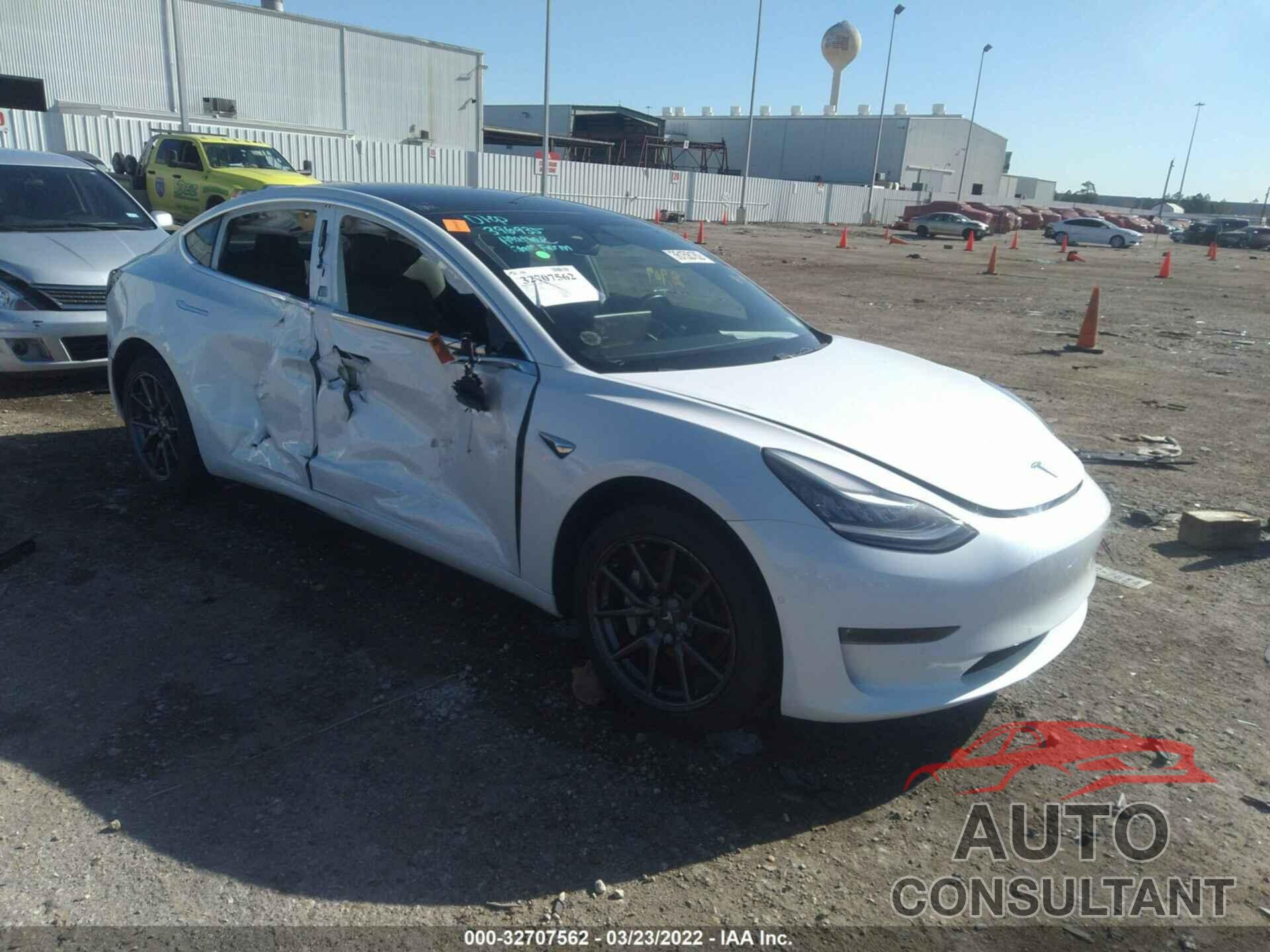 TESLA MODEL 3 2019 - 5YJ3E1EA1KF396935