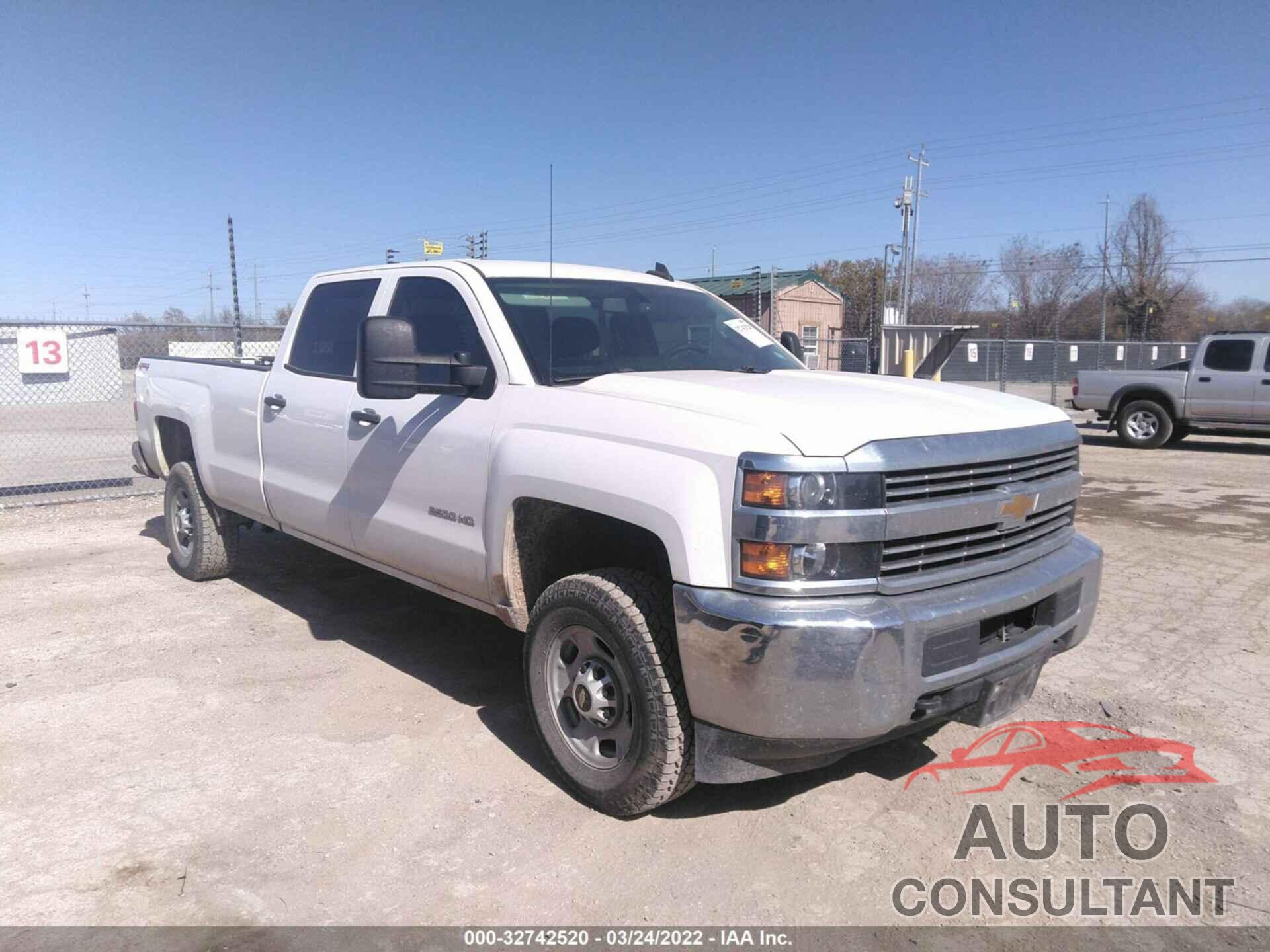 CHEVROLET SILVERADO 2500HD 2017 - 1GC1KUEG1HF160943