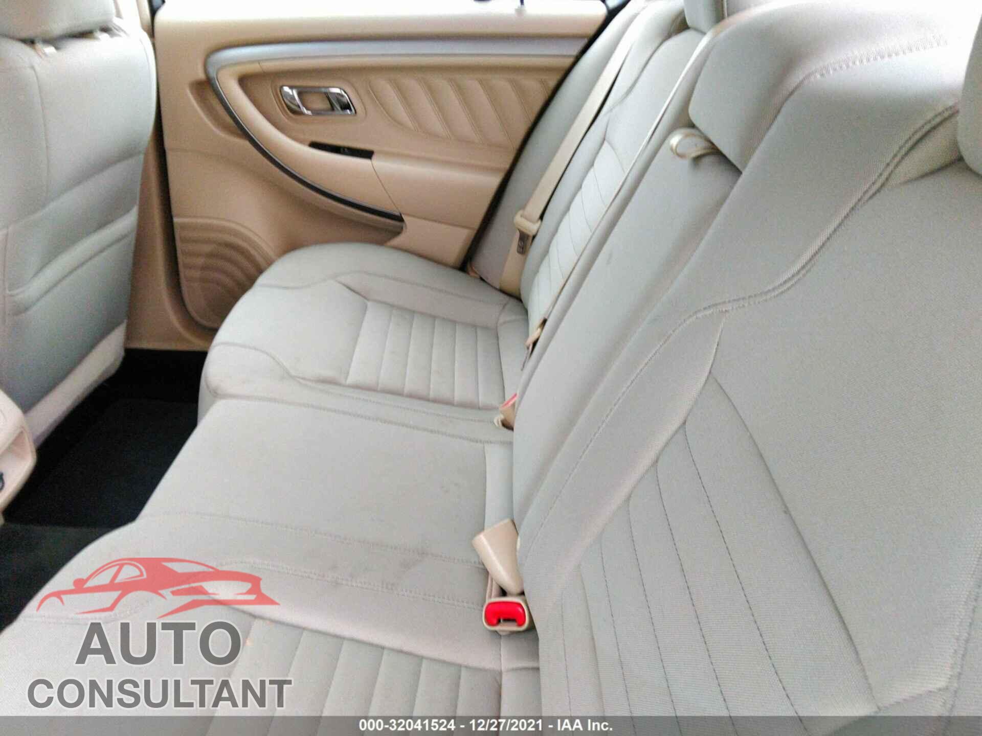 FORD TAURUS 2016 - 1FAHP2D82GG156963