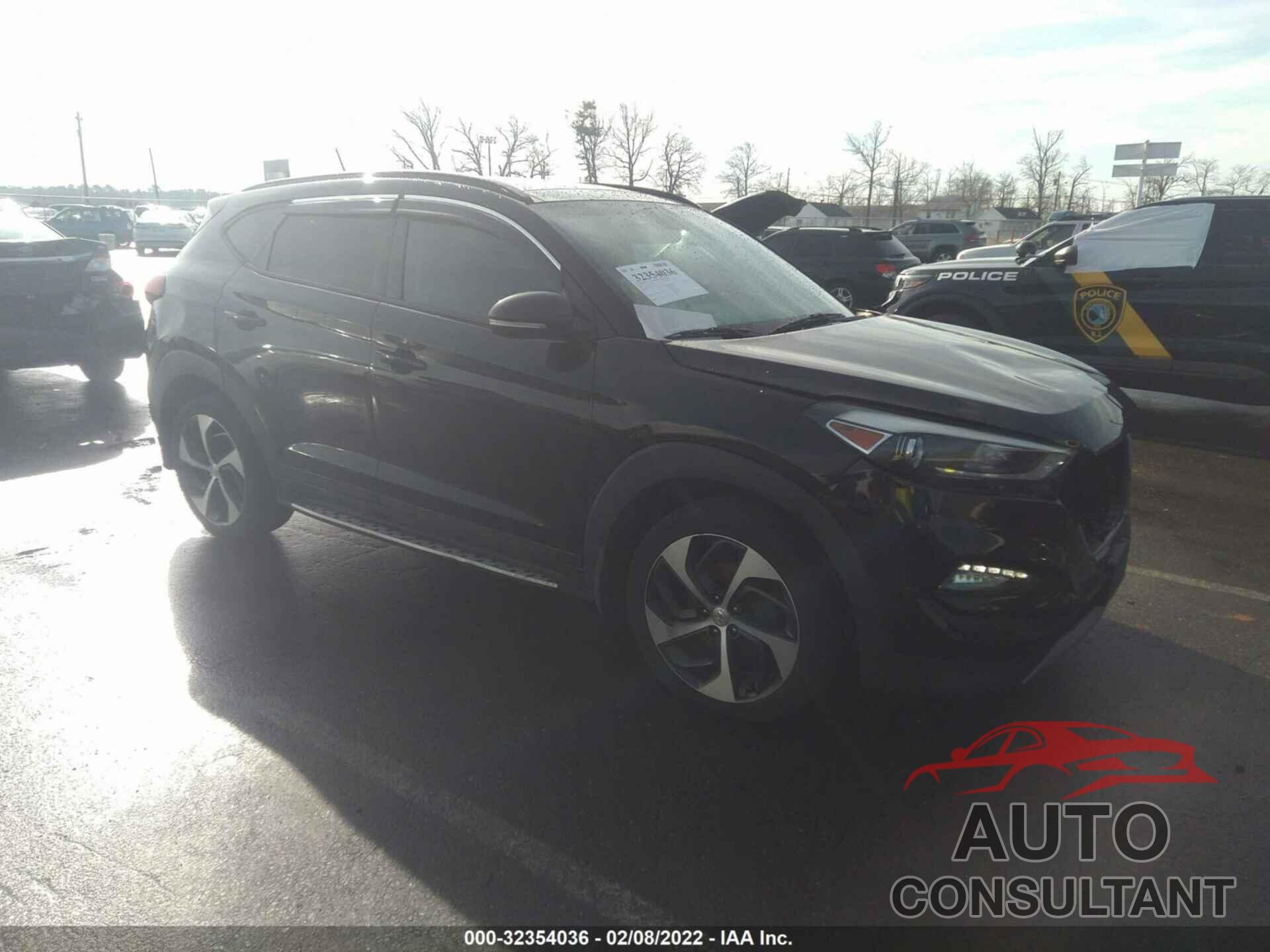 HYUNDAI TUCSON 2017 - KM8J3CA21HU569355