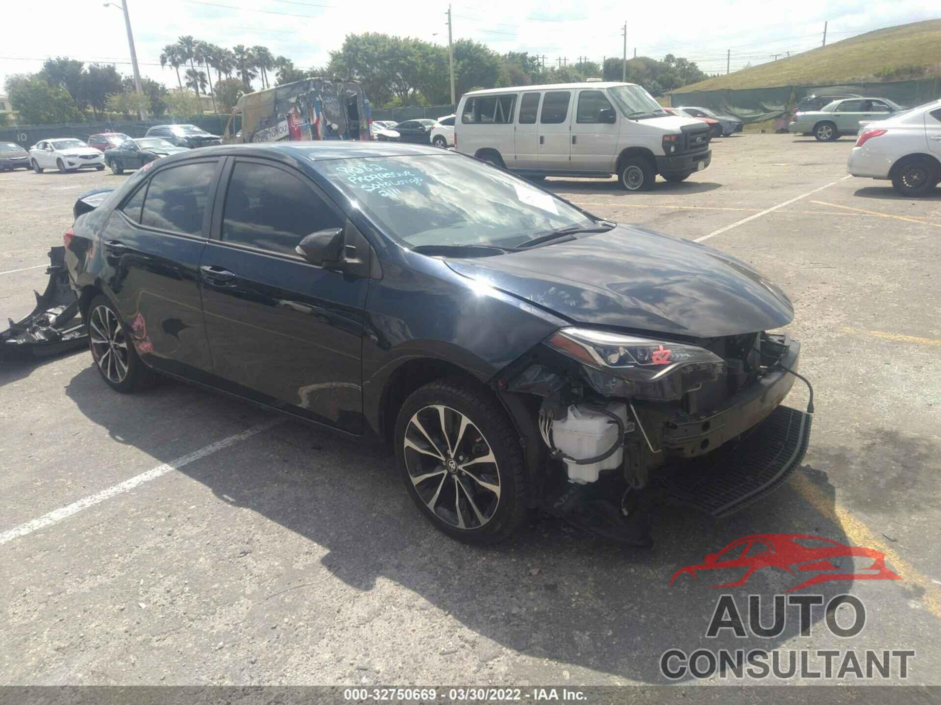 TOYOTA COROLLA 2018 - 5YFBURHE0JP747705