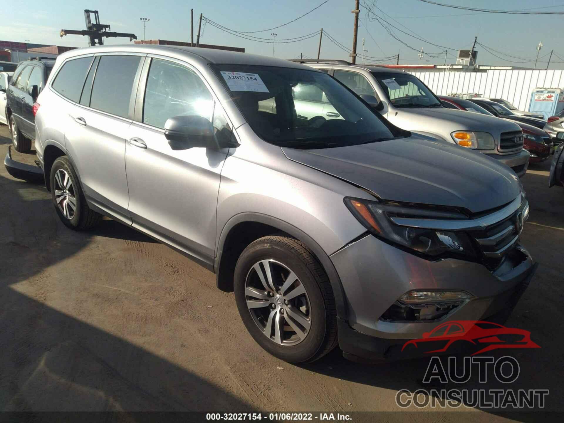 HONDA PILOT 2018 - 5FNYF5H31JB015414