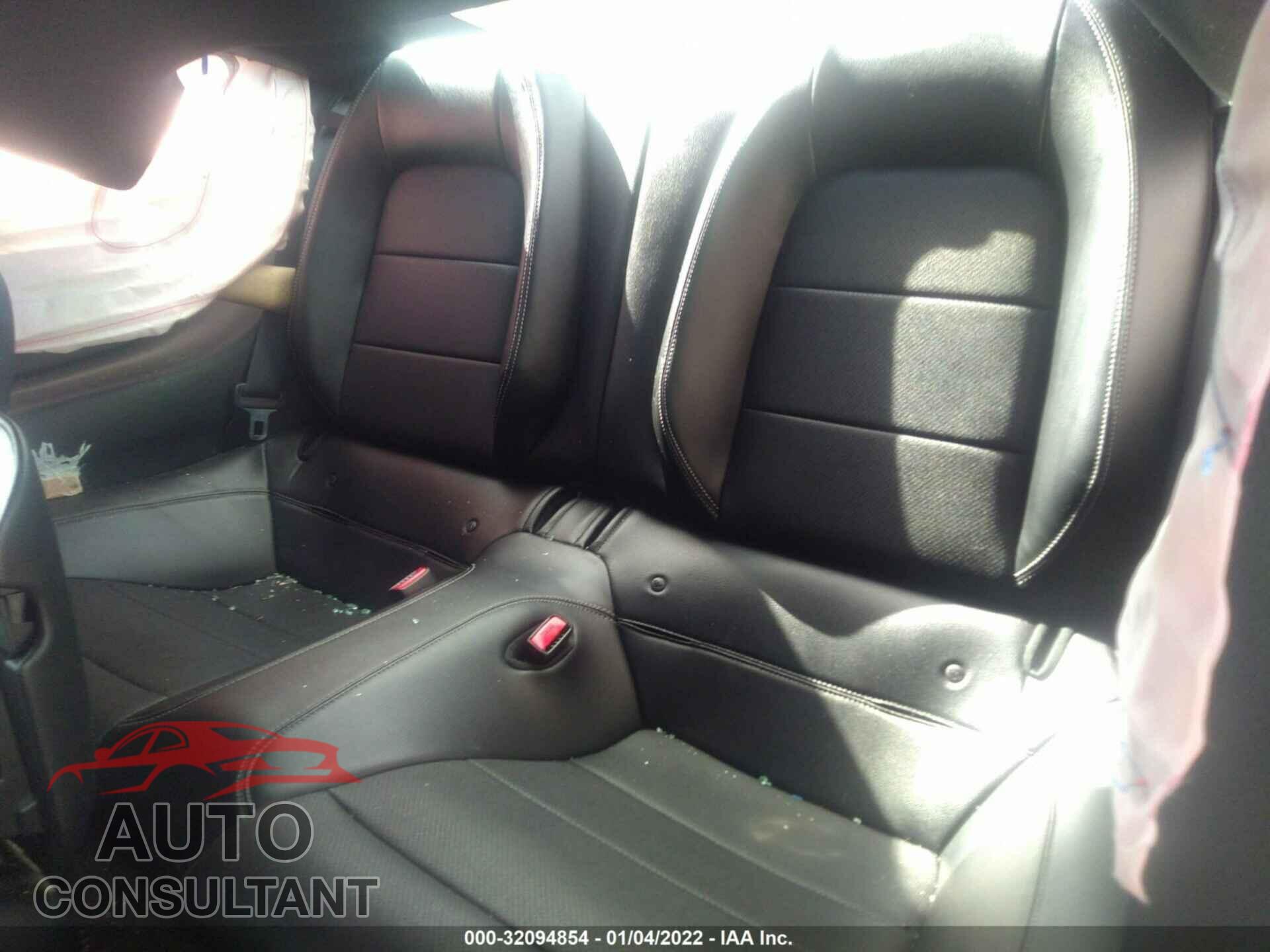 FORD MUSTANG 2017 - 1FA6P8CF9H5296225