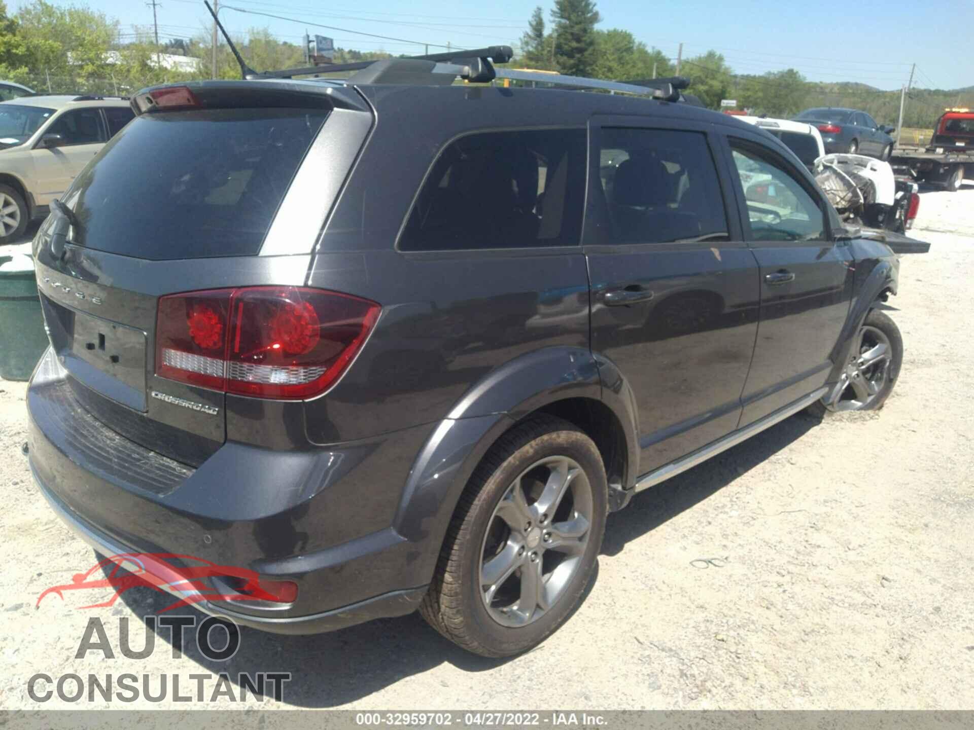 DODGE JOURNEY 2017 - 3C4PDCGB4HT648452