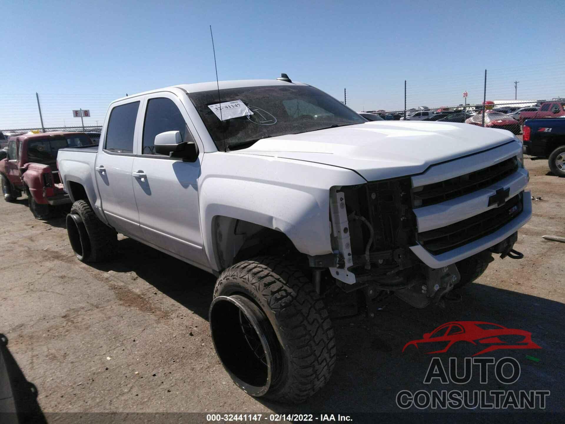 CHEVROLET SILVERADO 1500 2017 - 3GCUKREC1HG137863