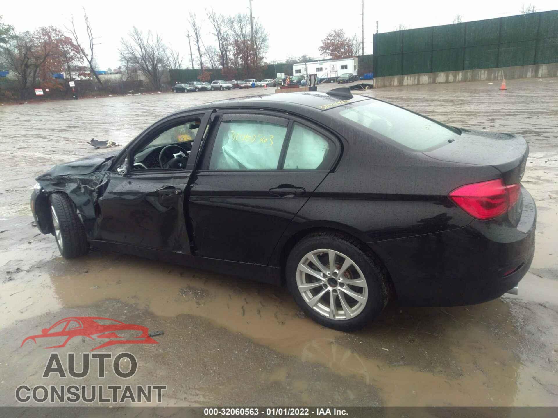BMW 3 SERIES 2016 - WBA8E5G50GNU19155