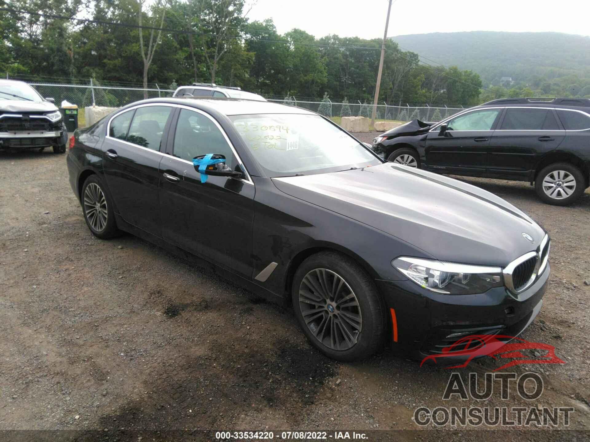 BMW 5 SERIES 2018 - WBAJE7C50JG891872