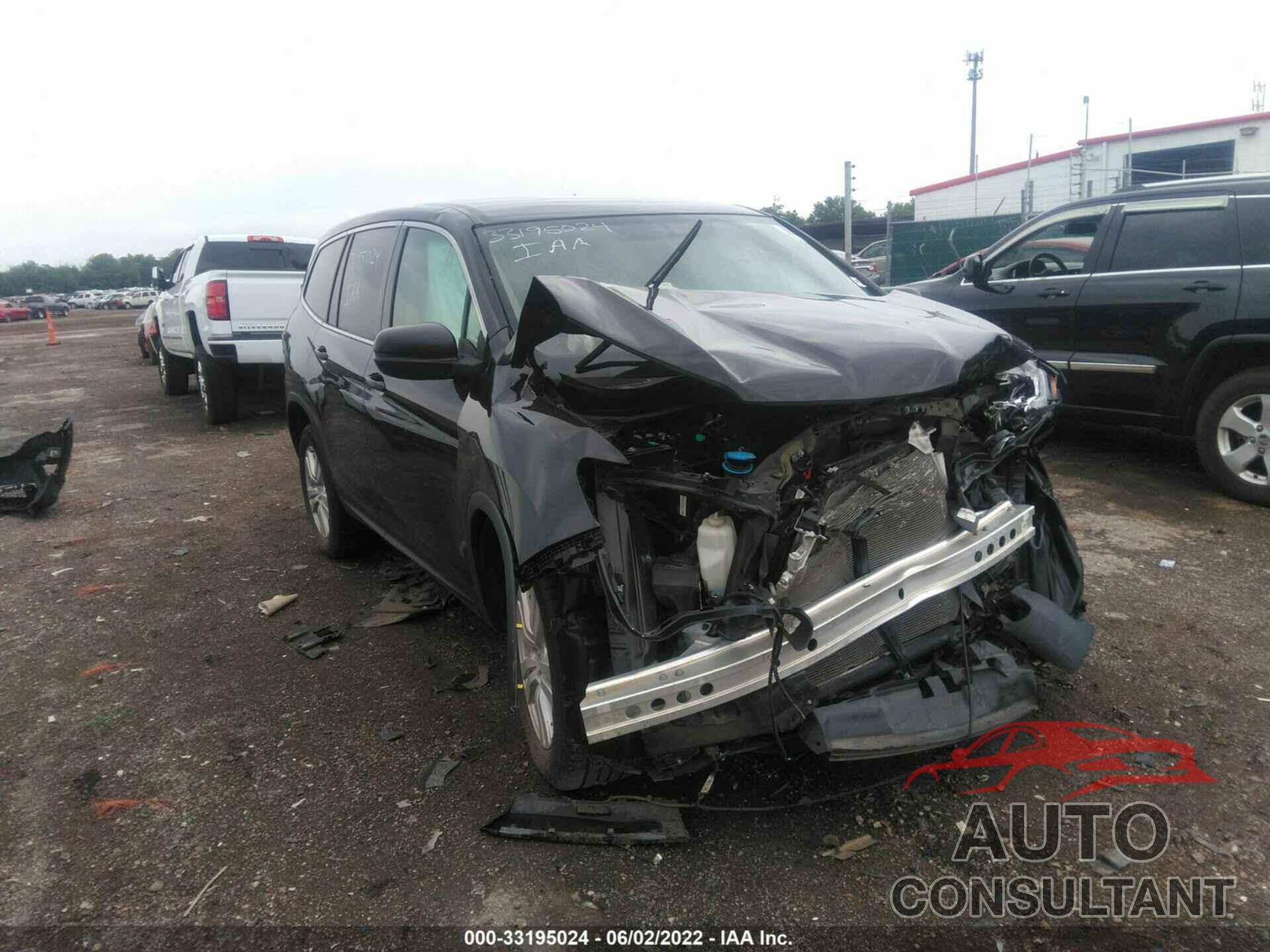 HONDA PILOT 2017 - 5FNYF6H15HB030576