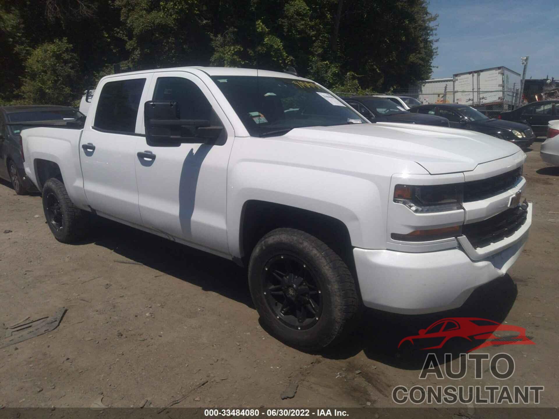 CHEVROLET SILVERADO 1500 2018 - 3GCUKPEC2JG469689